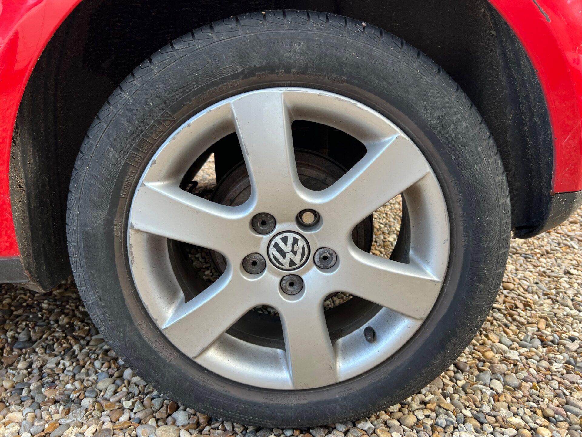 Volkswagen Polo view 27
