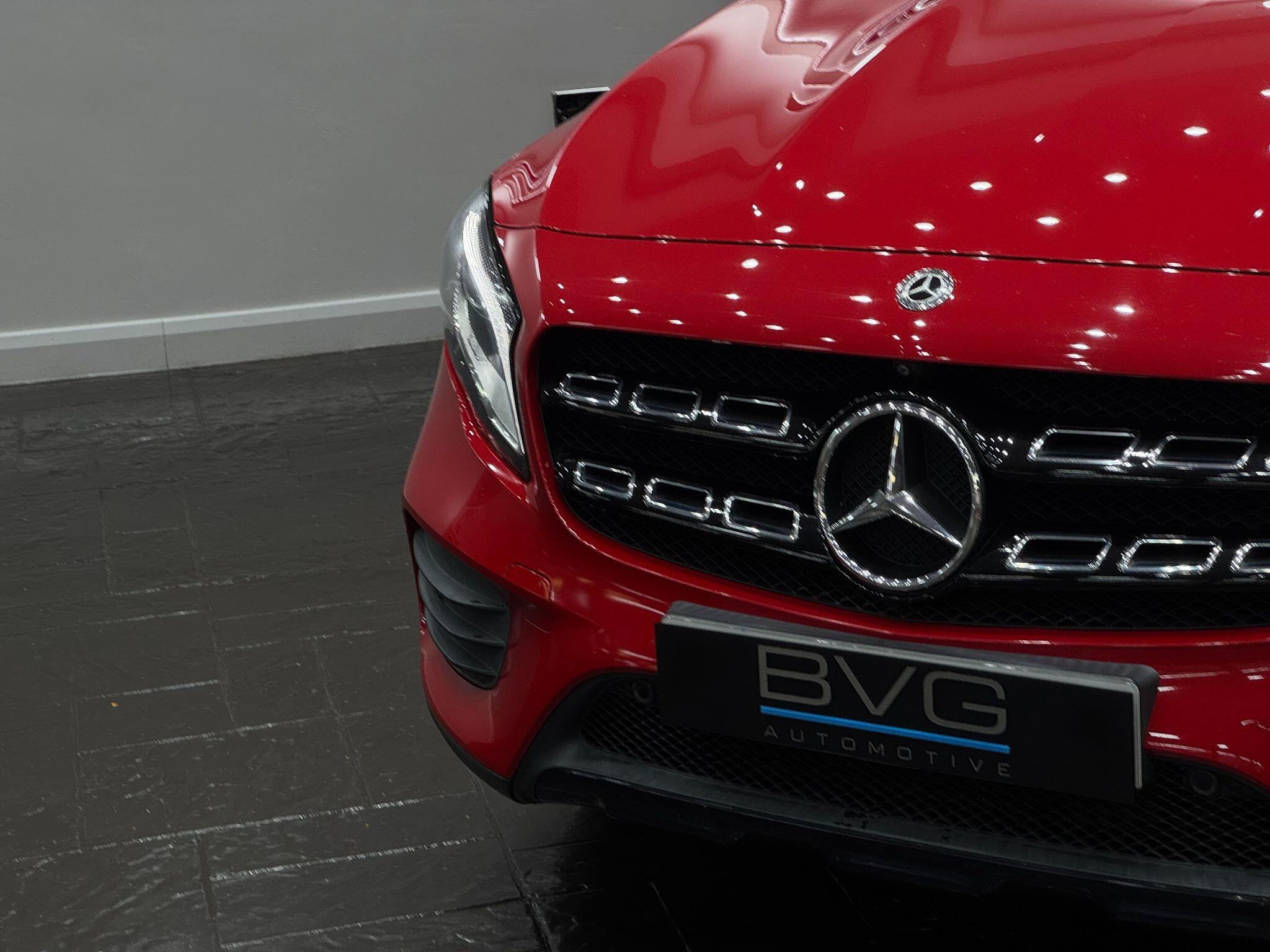 Mercedes-Benz Gla view 14