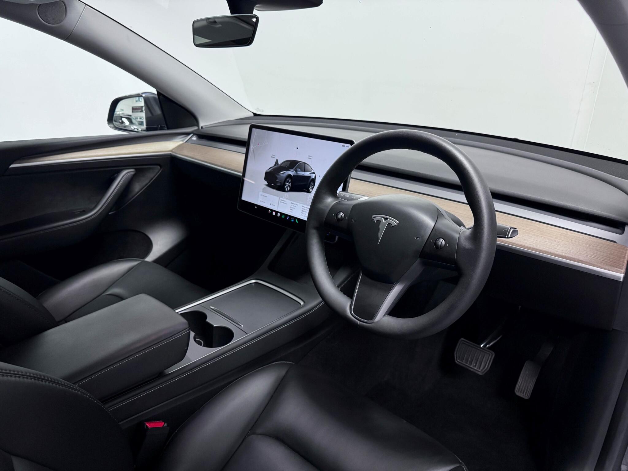 Tesla Model Y view 36