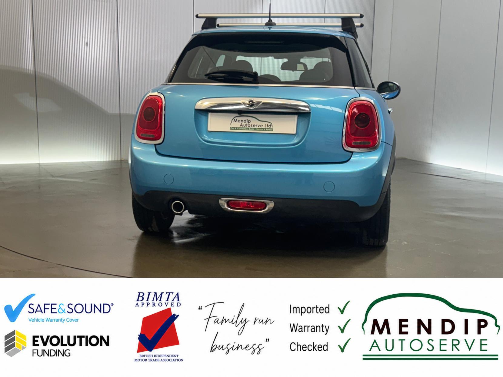 Mini Hatch view 22