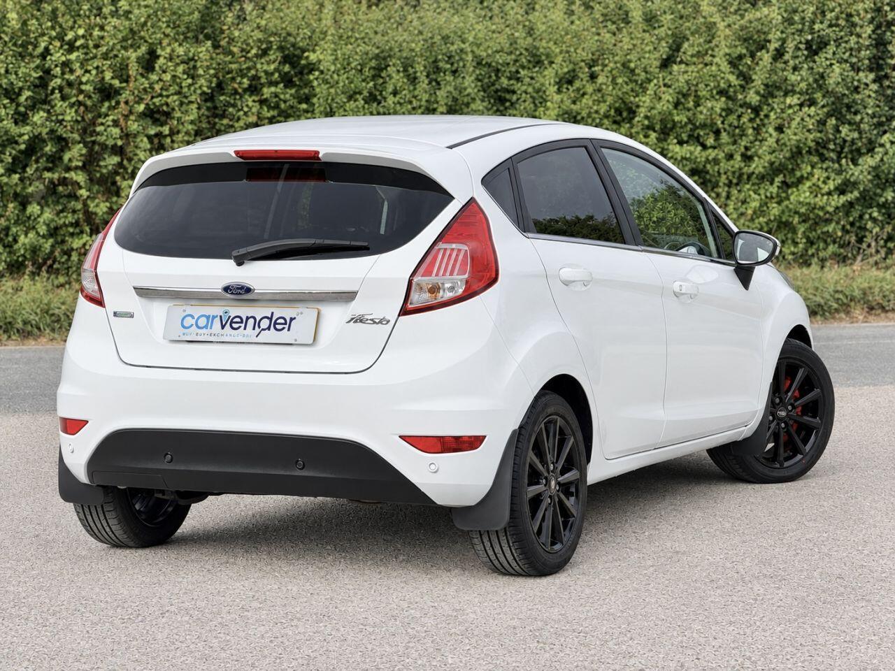 Ford Fiesta view 3