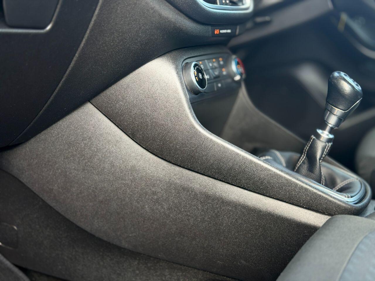 Ford Fiesta view 115