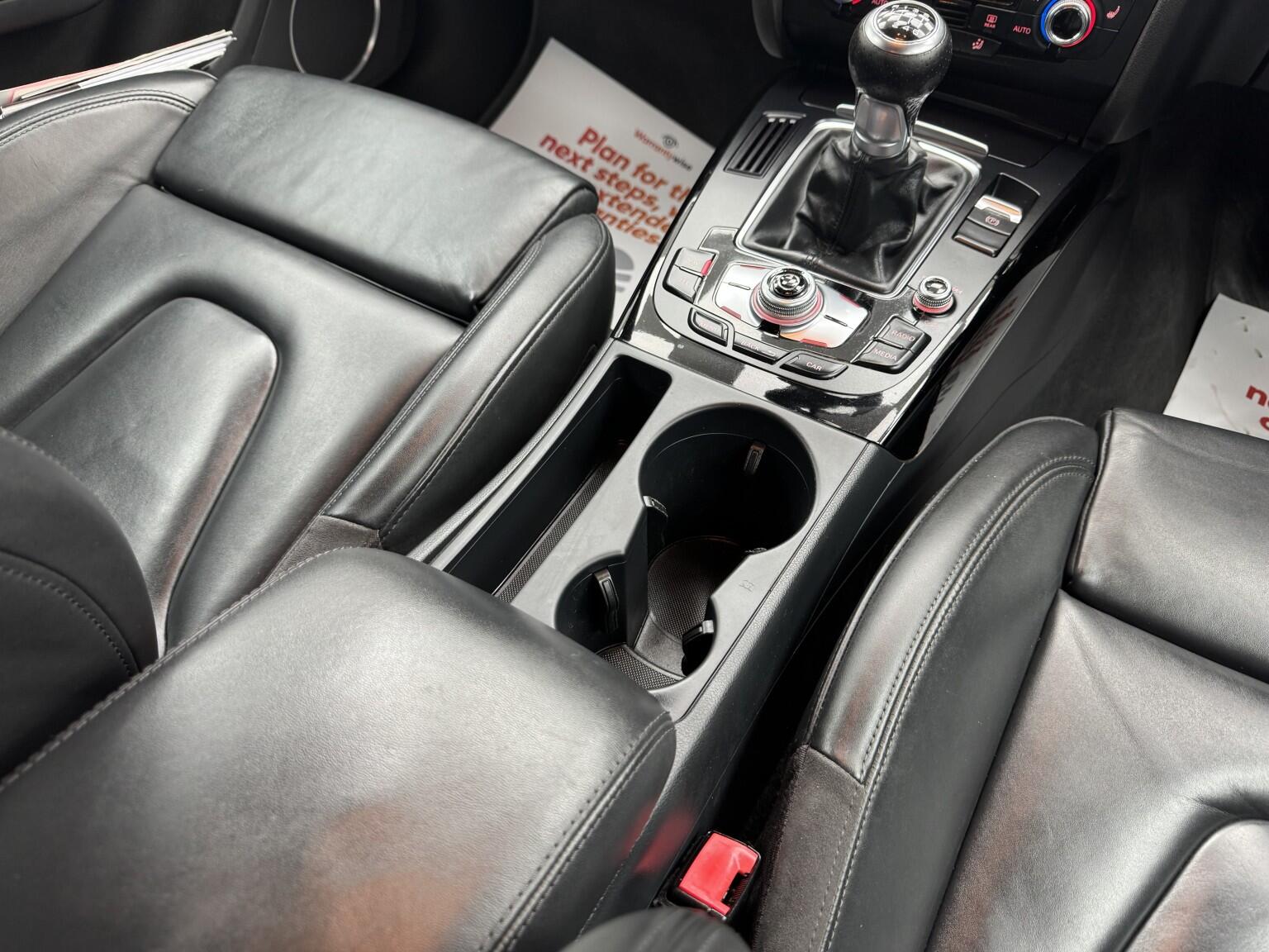 Audi A4 view 31