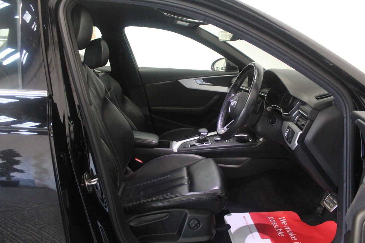 Audi A4 view 31