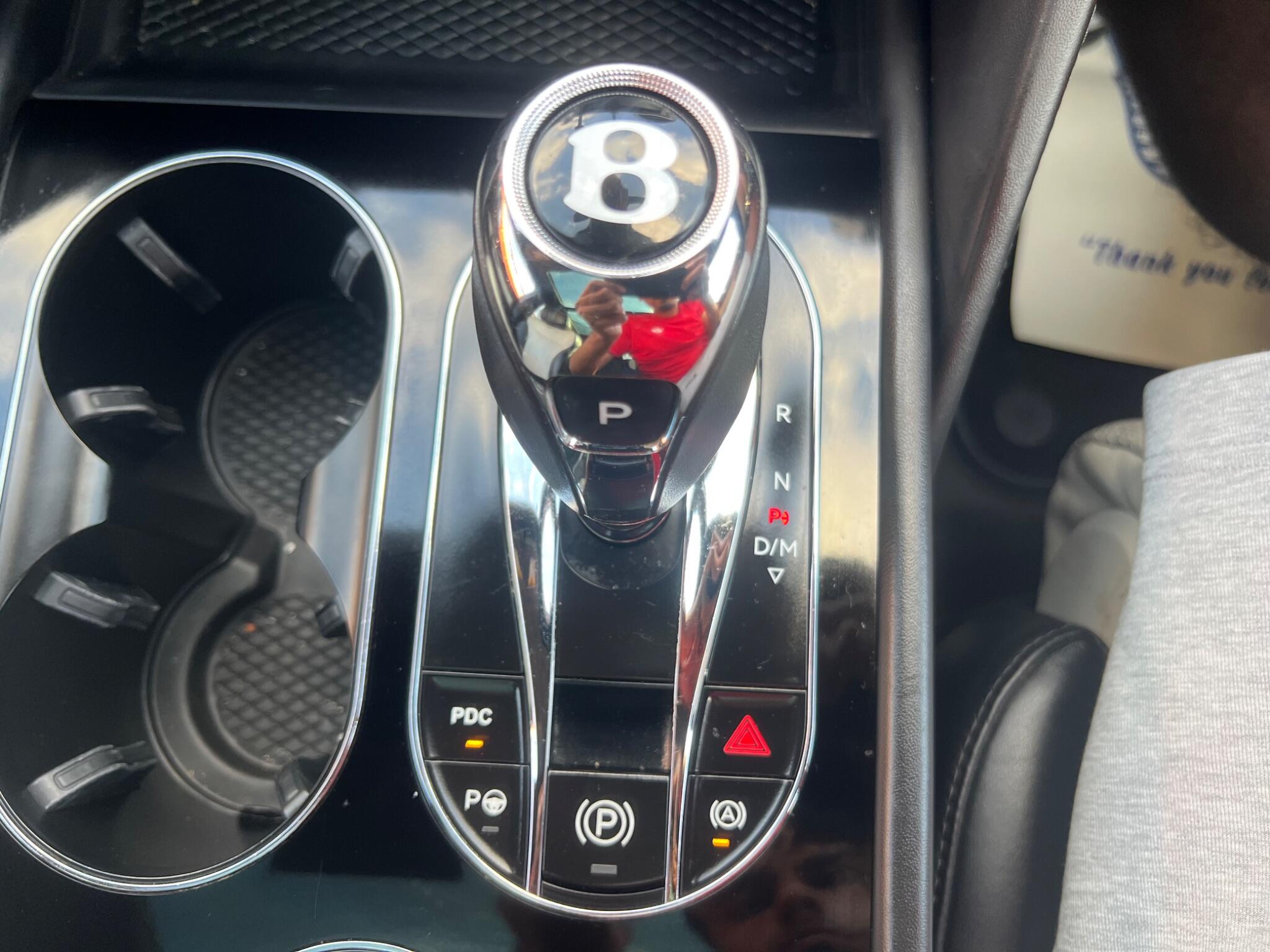 Bentley Bentayga view 66