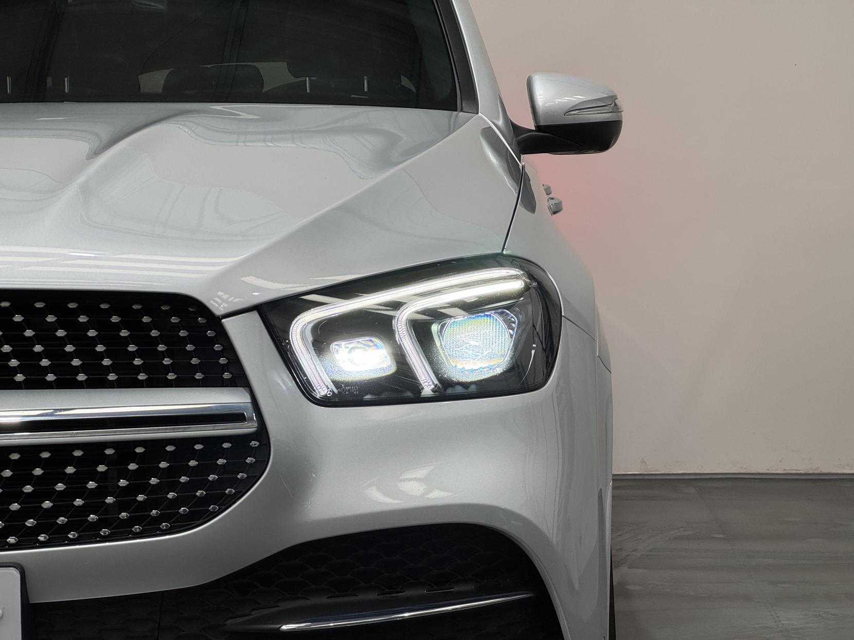 Mercedes-Benz Gle view 7