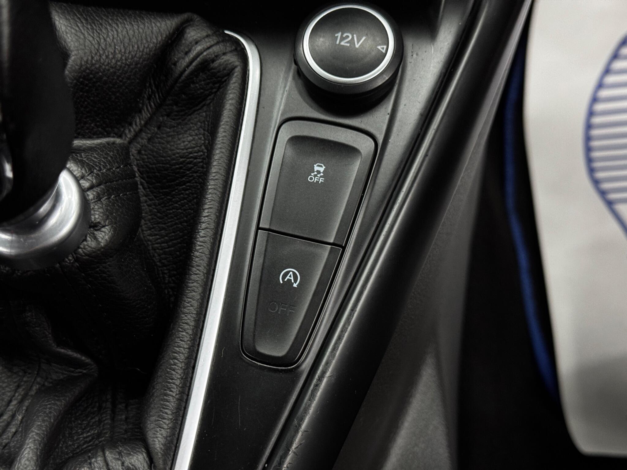 Ford Focus view 27