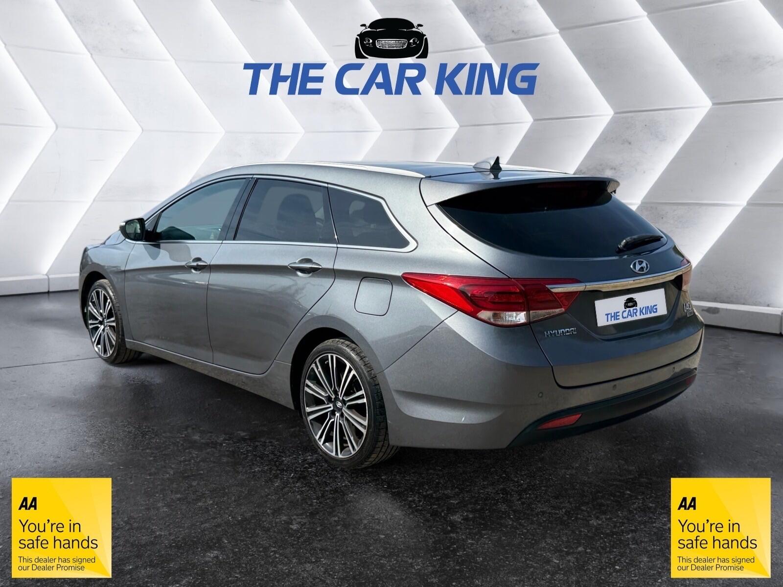 Hyundai I40 view 4