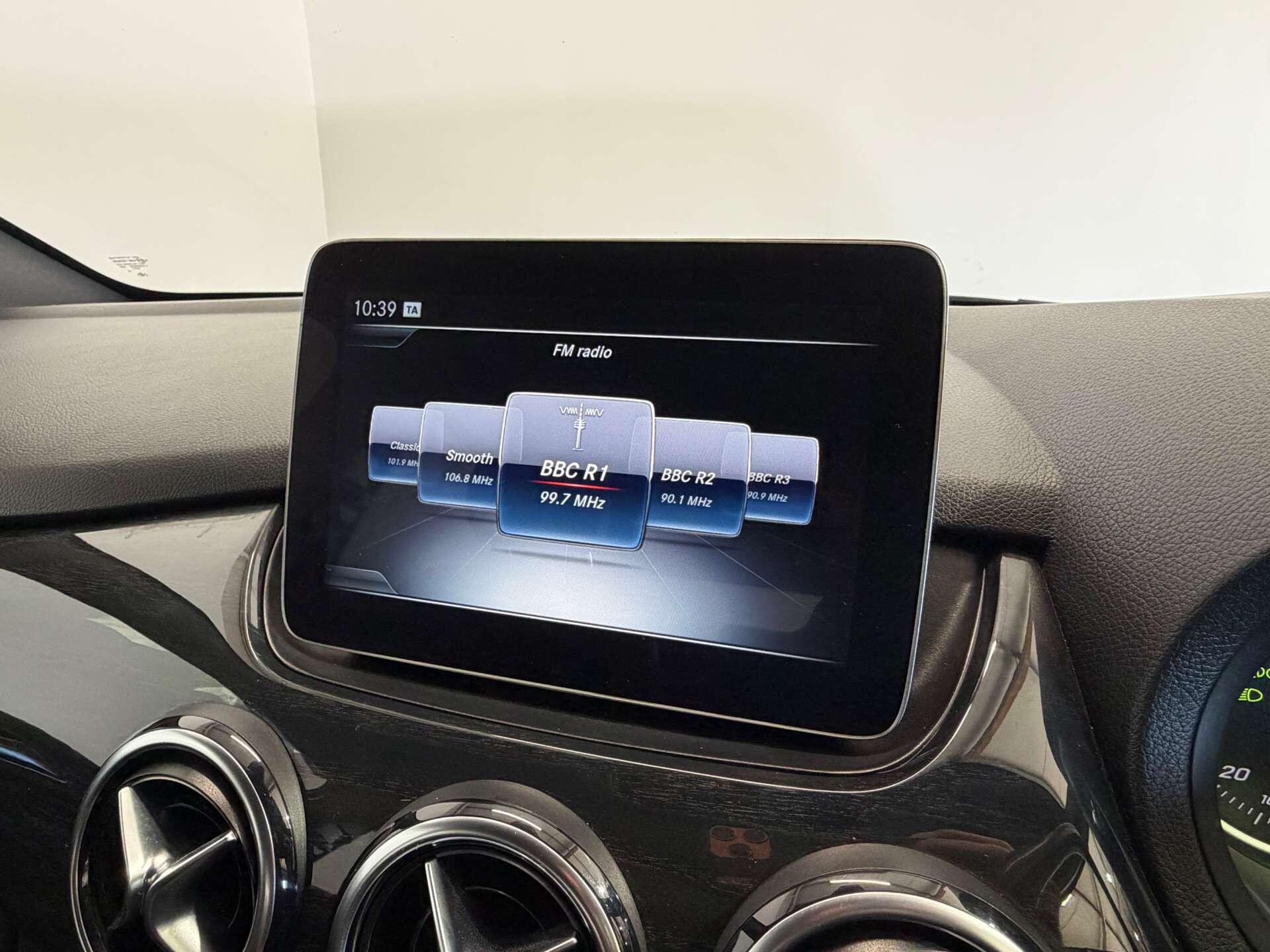 Mercedes-Benz B-Class view 41