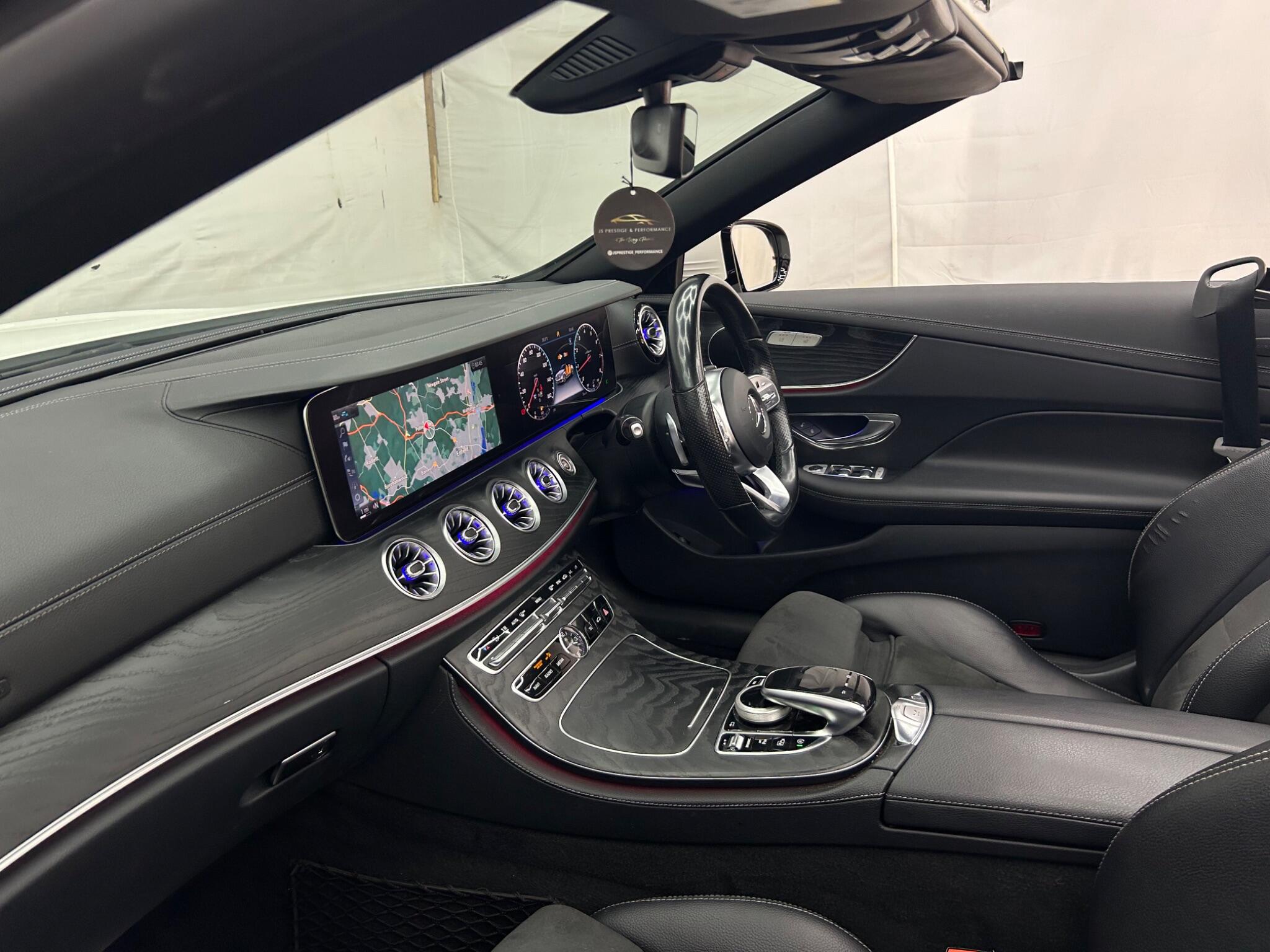 Mercedes-Benz E-Class view 16