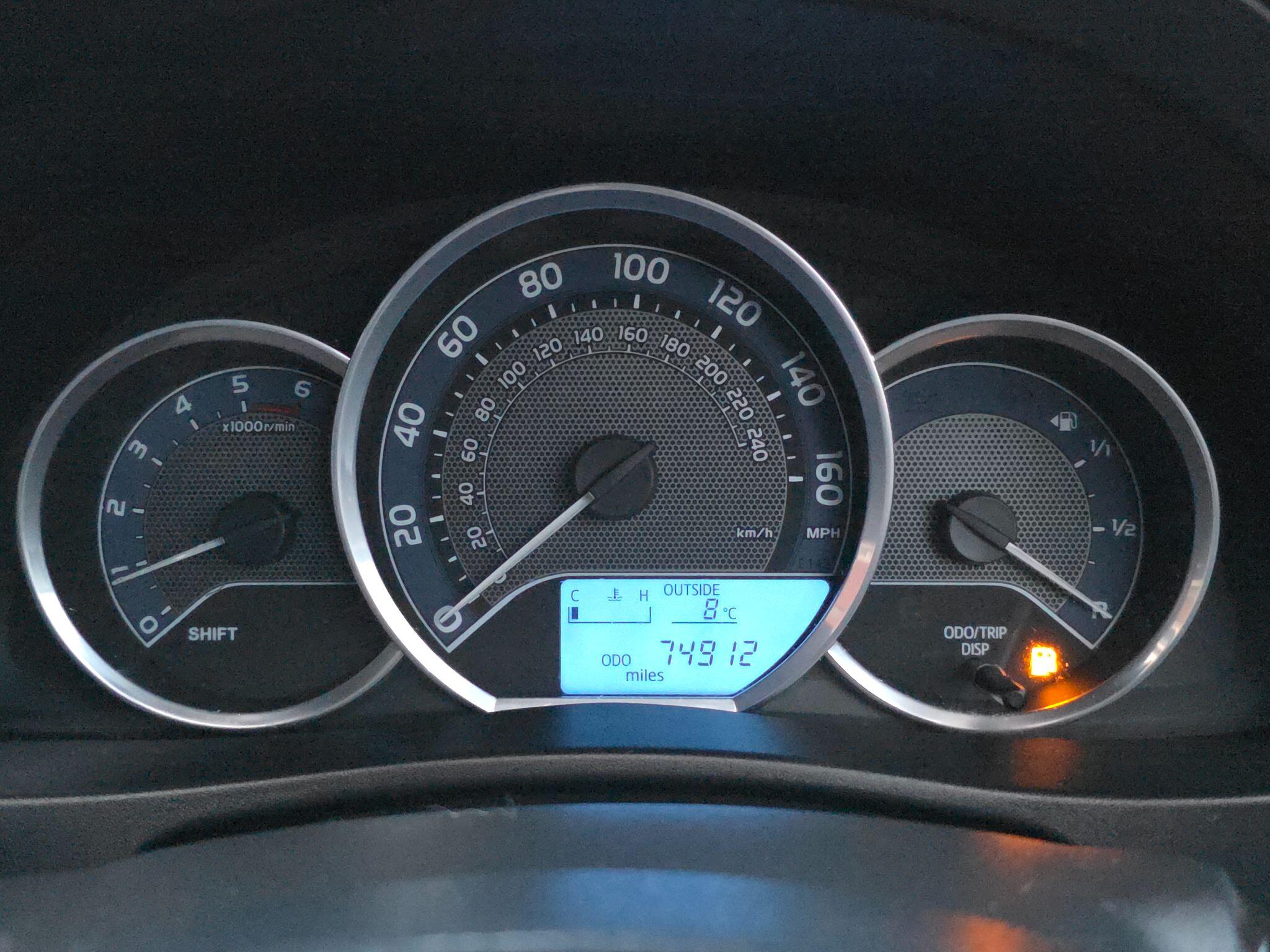 2013 Toyota Auris image 51