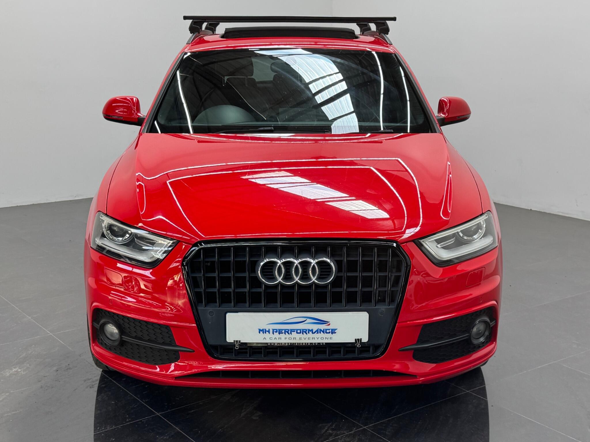 Audi Q3 view 35
