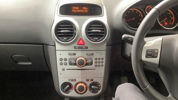 Vauxhall Corsa view 13