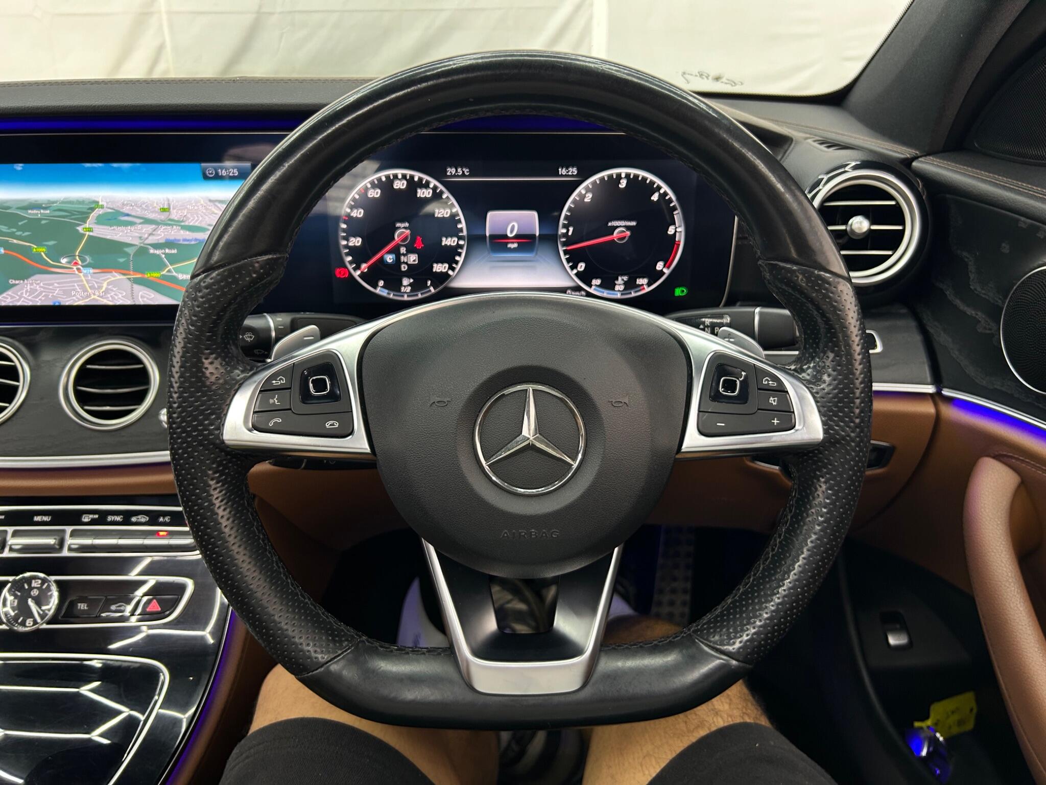 Mercedes-Benz E Class view 49