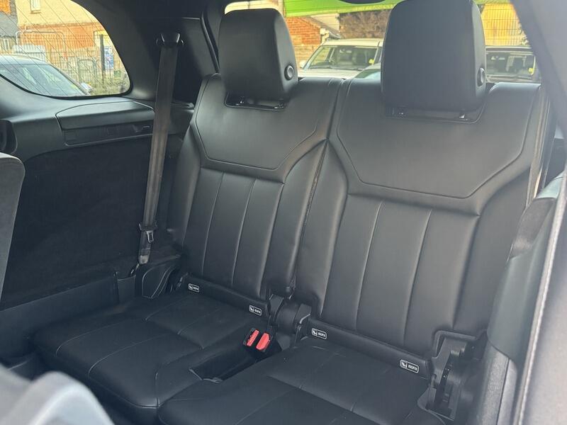 Land Rover Discovery 3 view 69