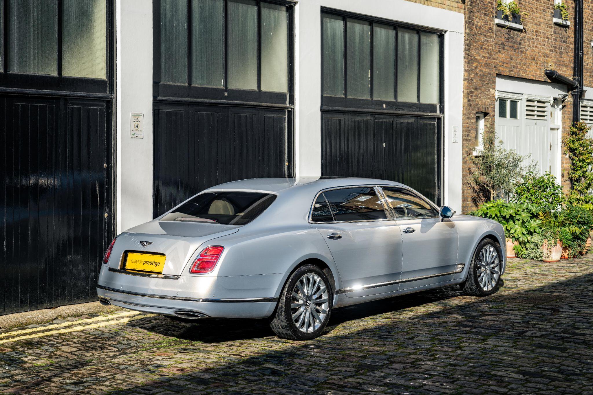 Bentley Mulsanne view 8