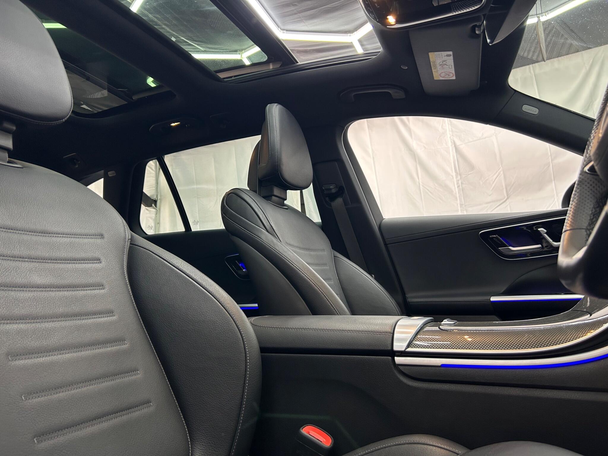 Mercedes-Benz C-Class view 52