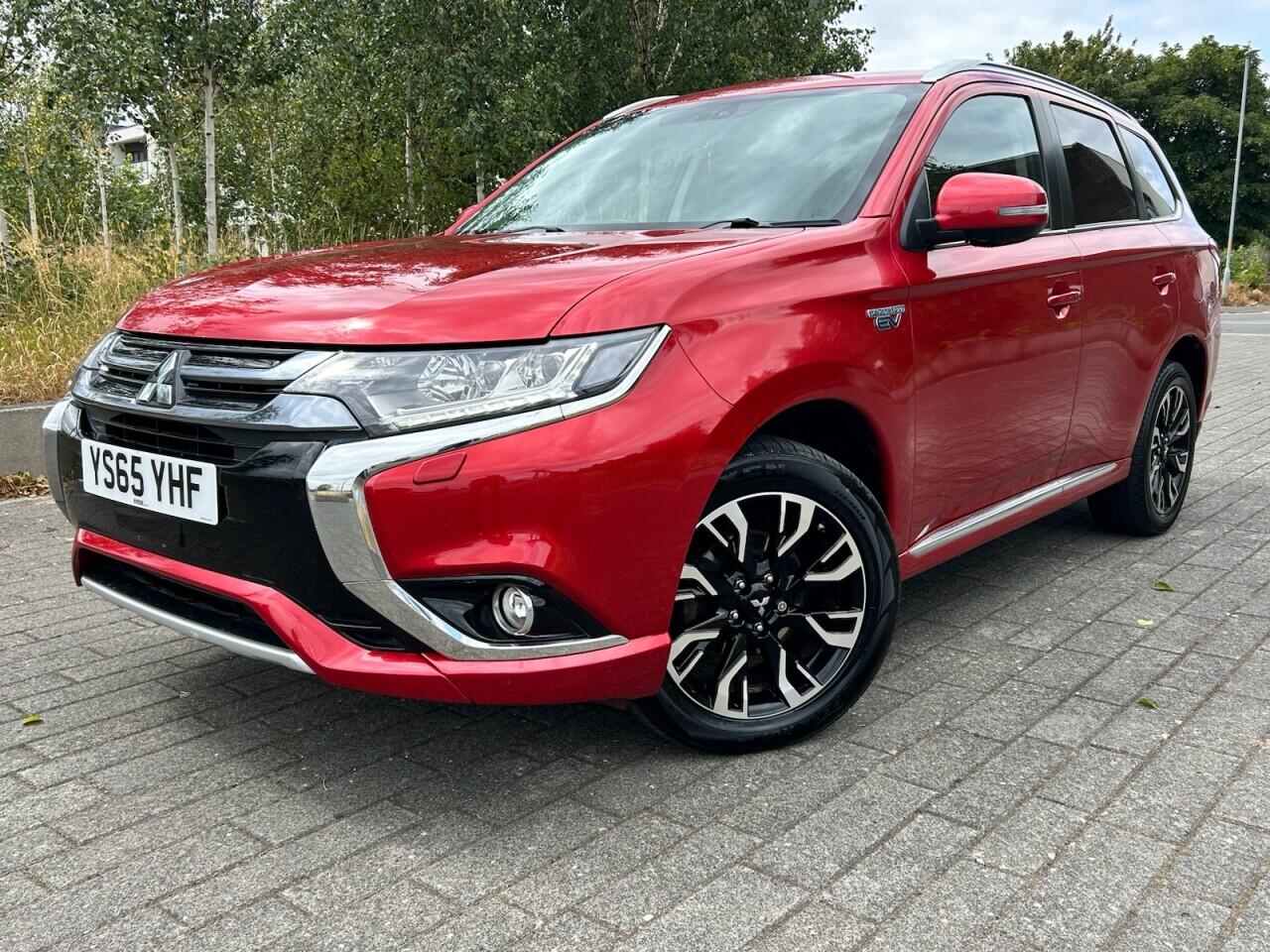 Mitsubishi Outlander view 6