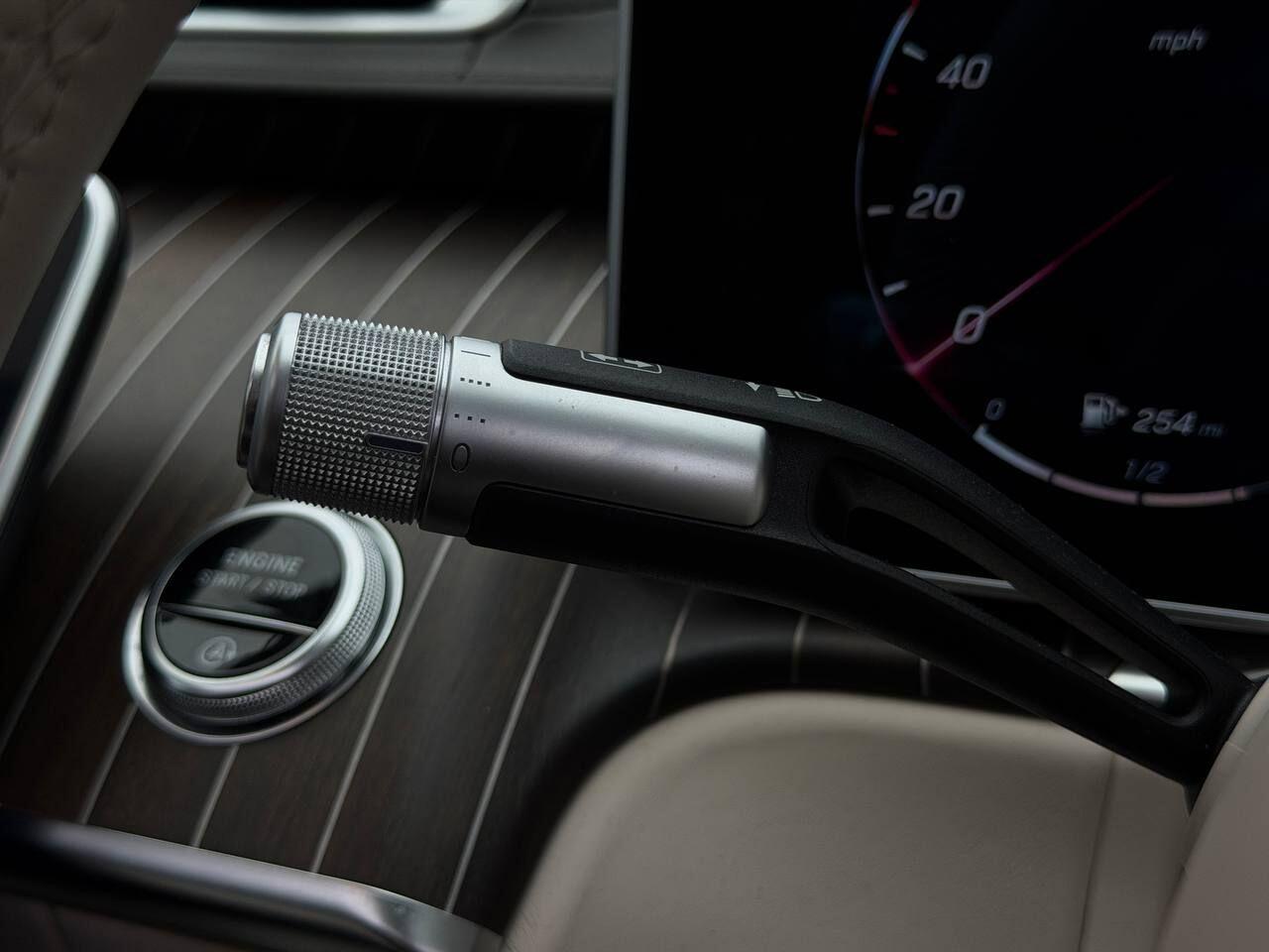 Mercedes-Benz S-Class view 58