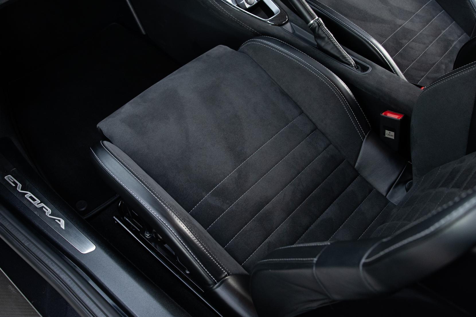 Lotus Evora view 13