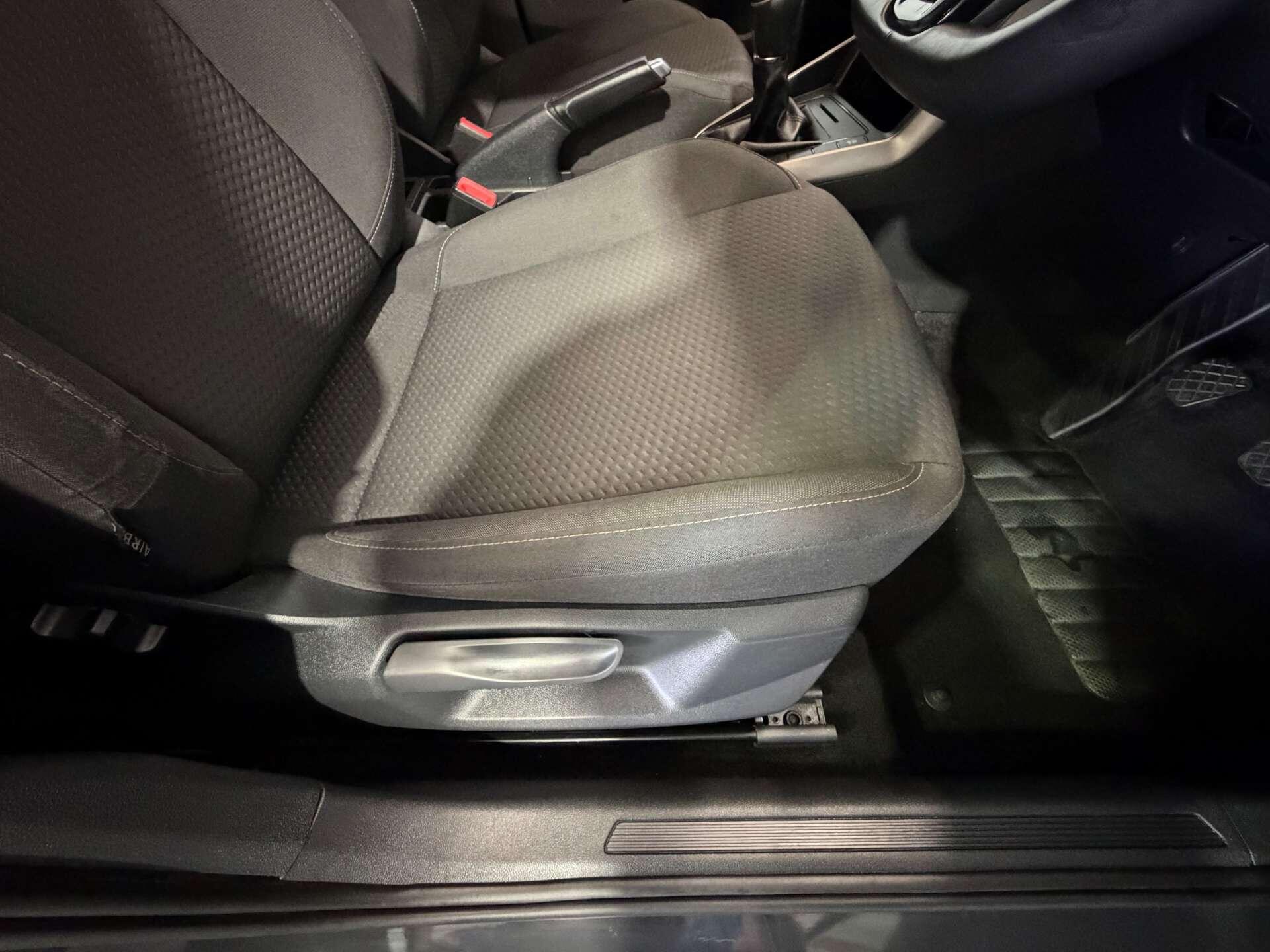 Volkswagen Polo view 17
