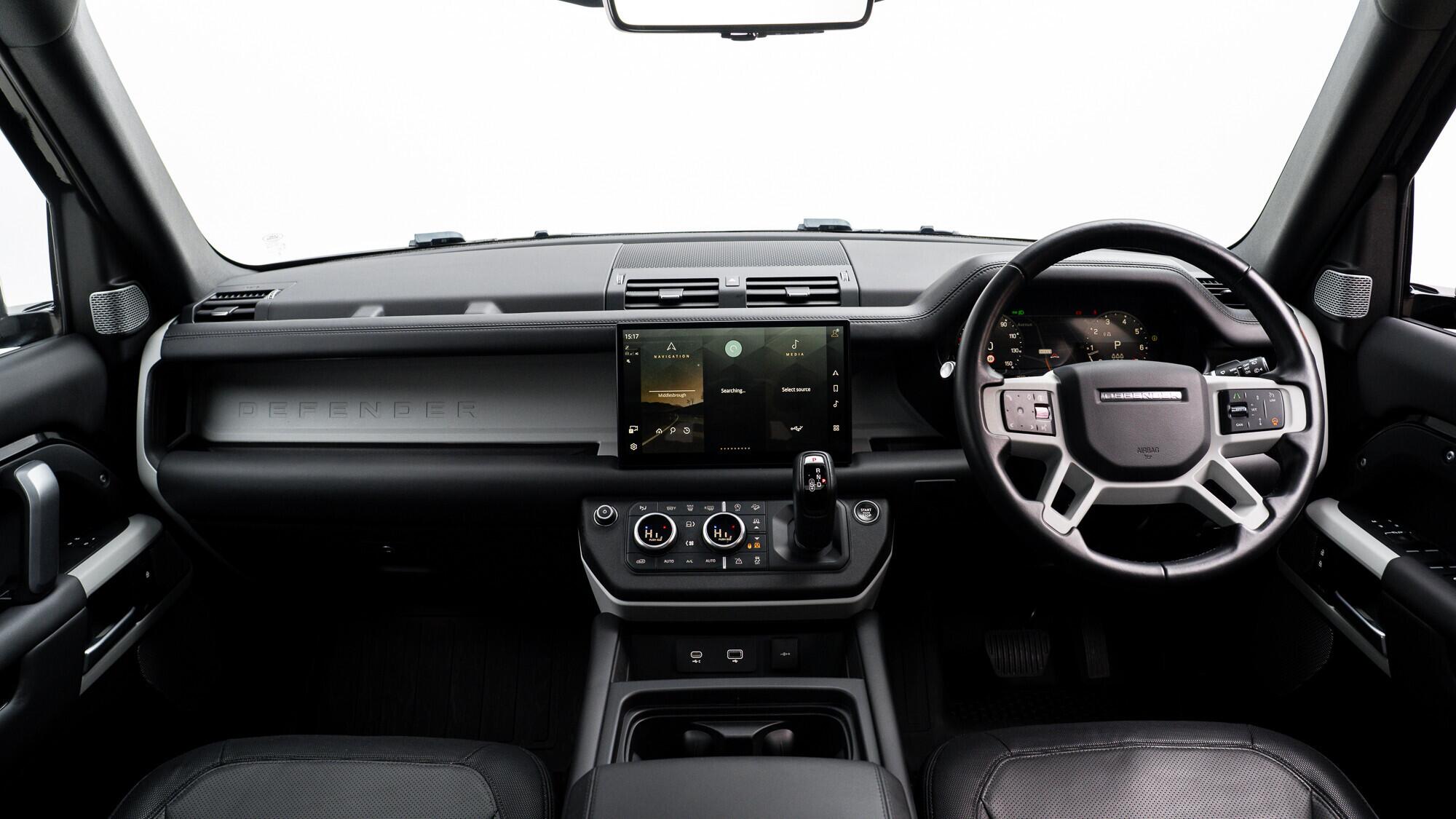 Land Rover Defender view 5