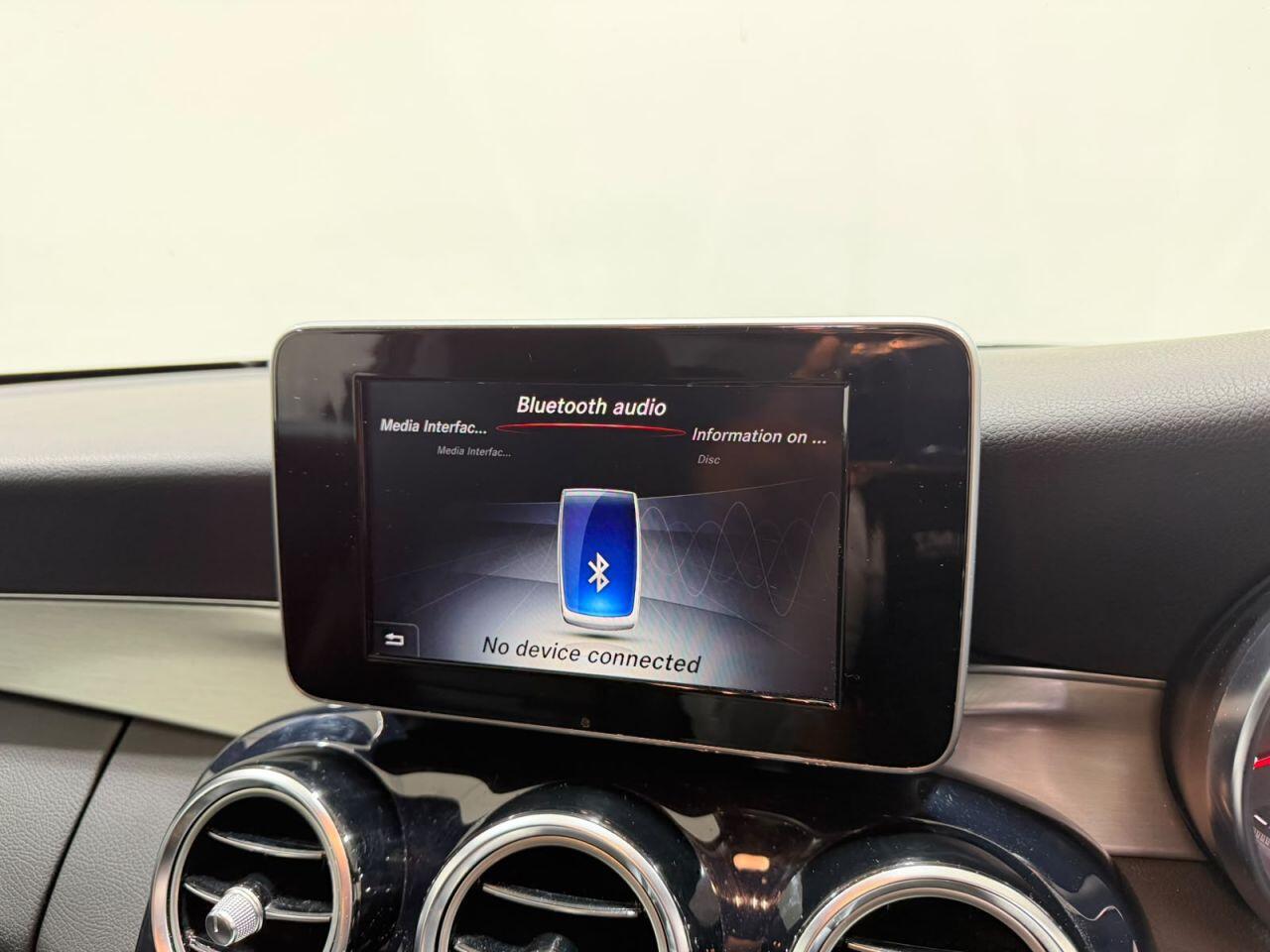 Mercedes-Benz C-Class view 22