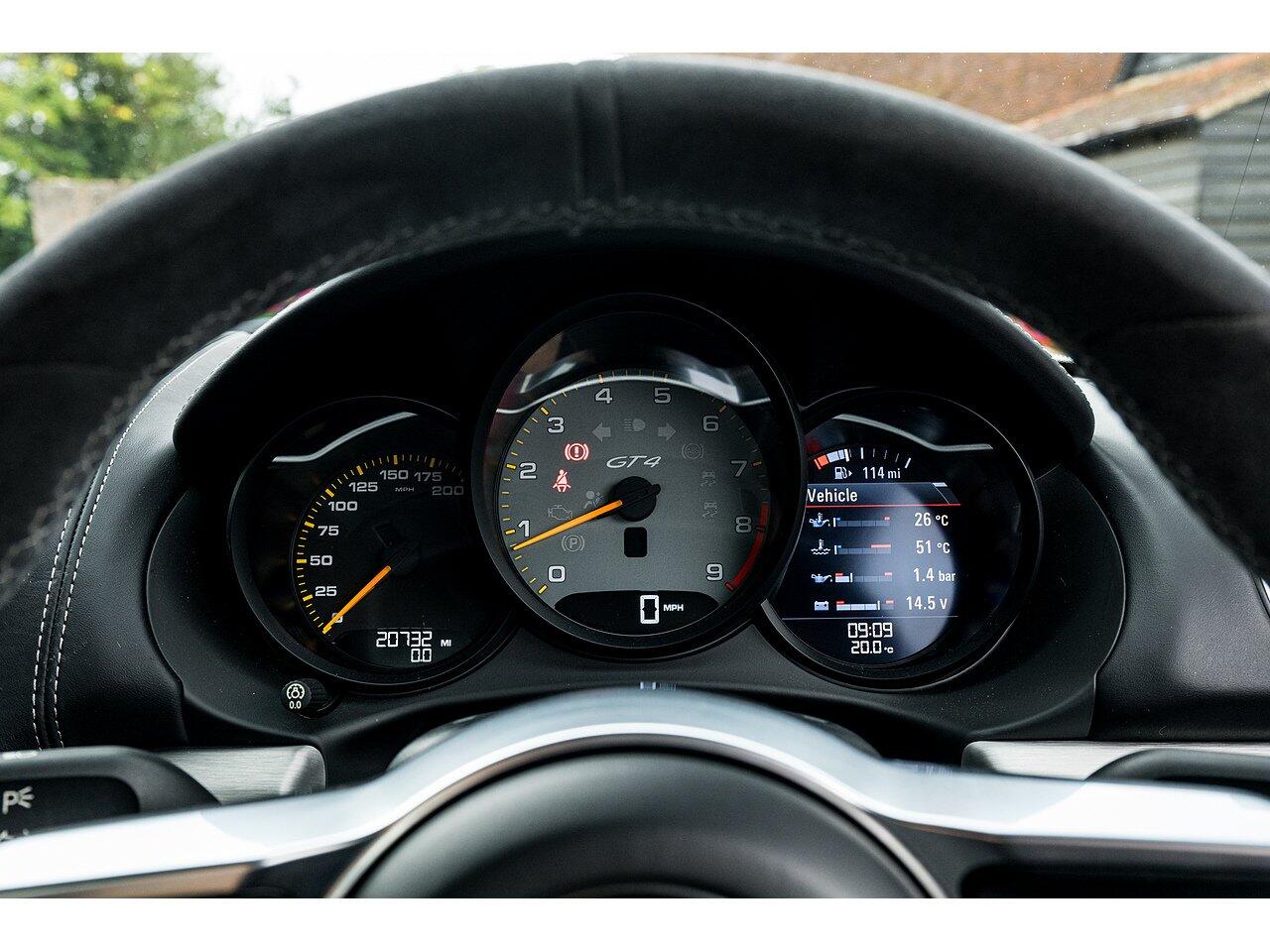 Porsche Cayman view 39