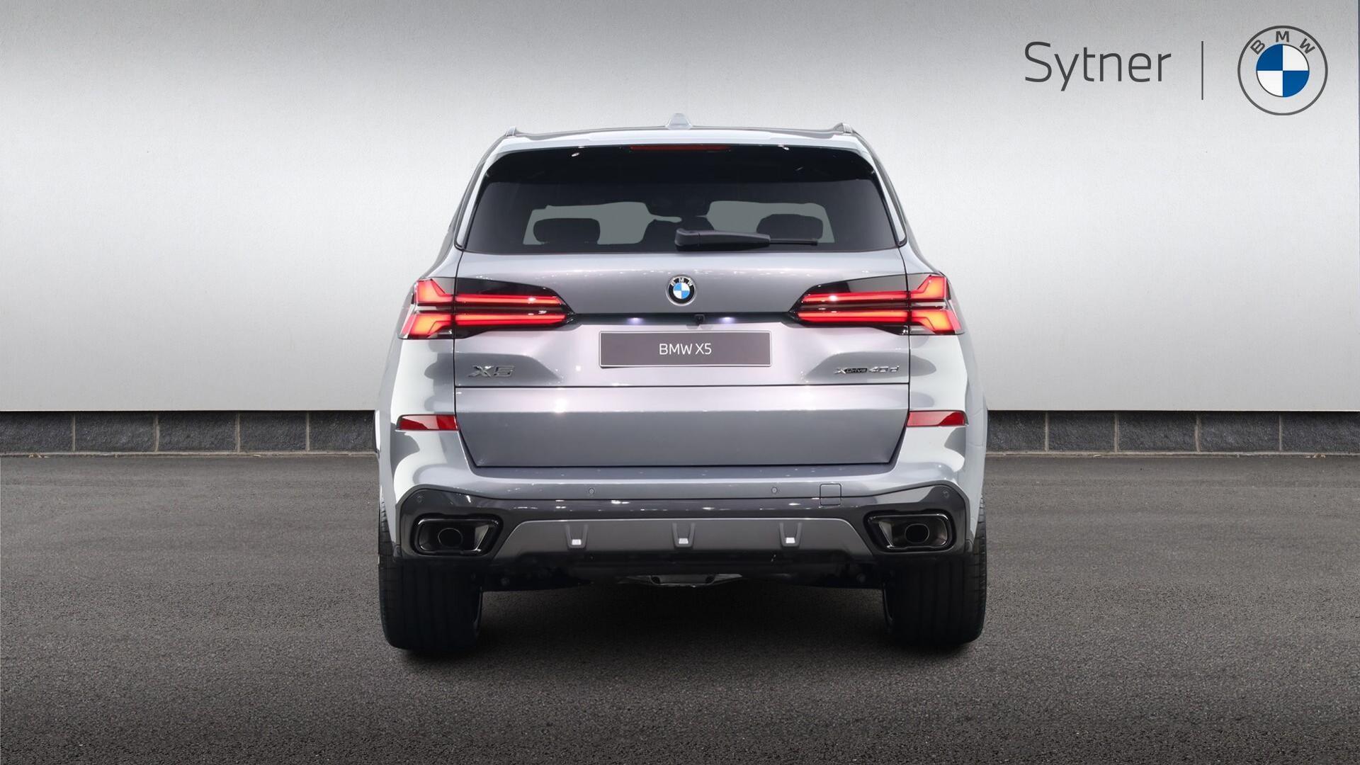 BMW X5 view 15