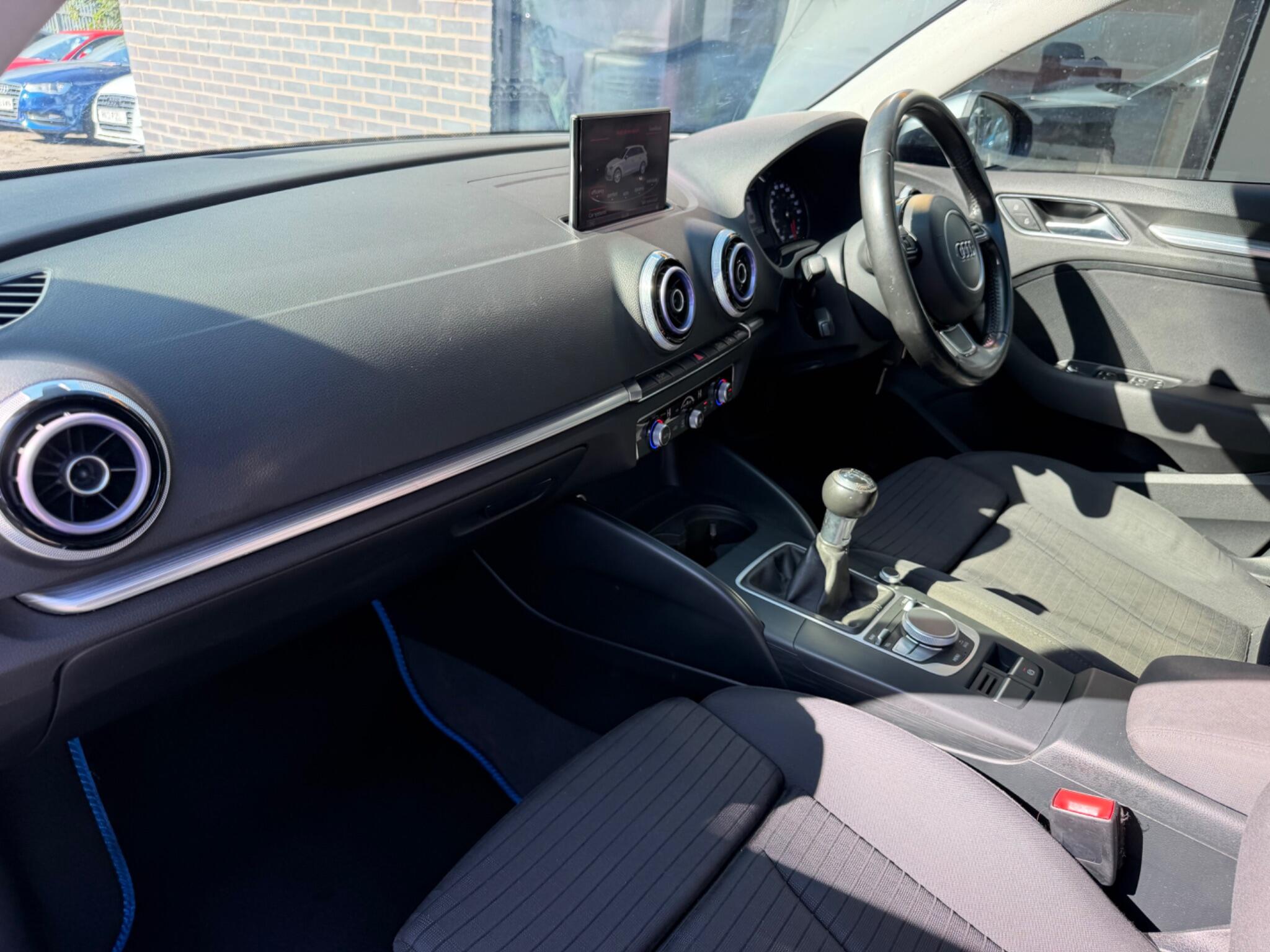 Audi A3 view 16