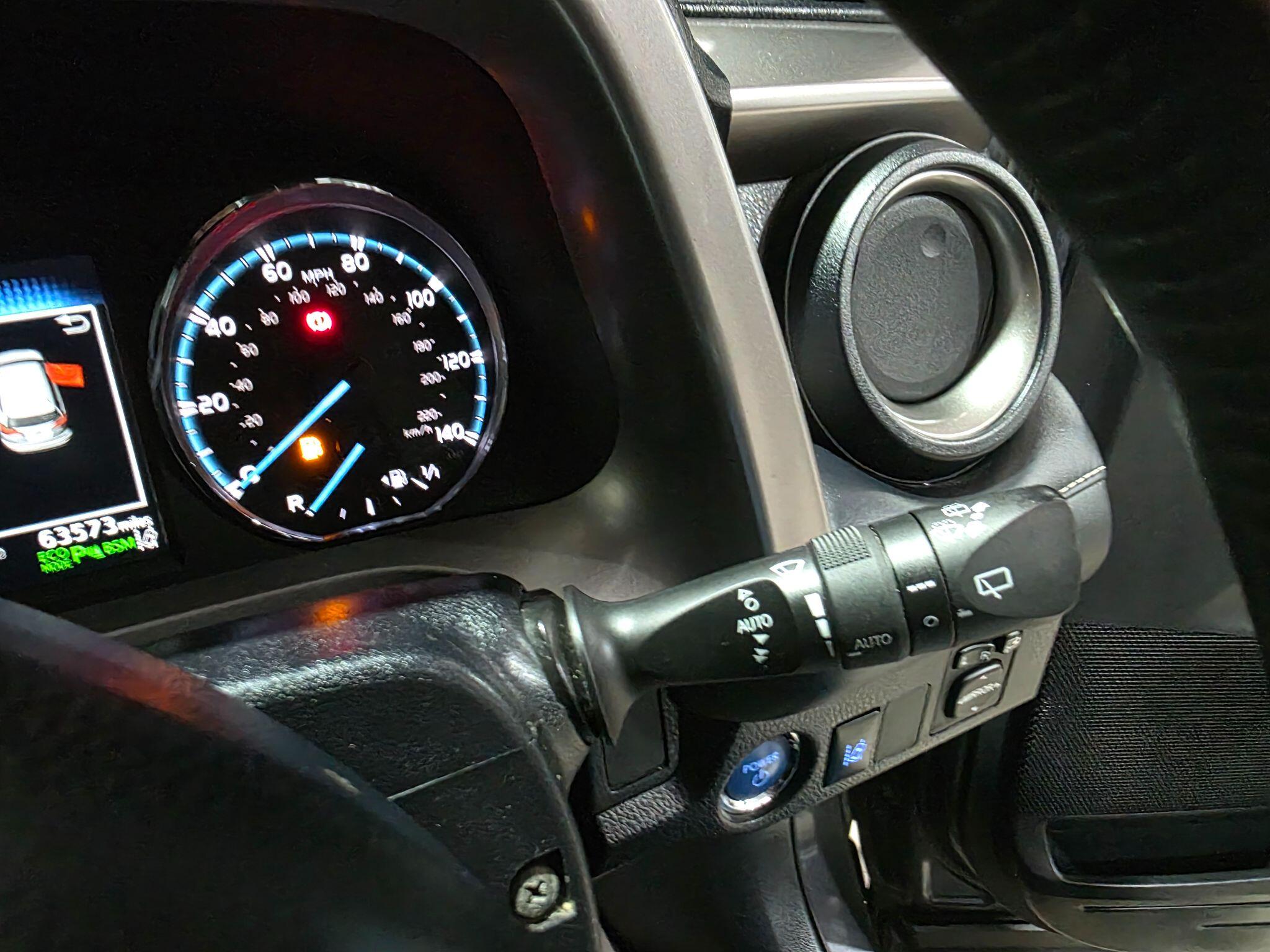 Toyota Rav4 view 19