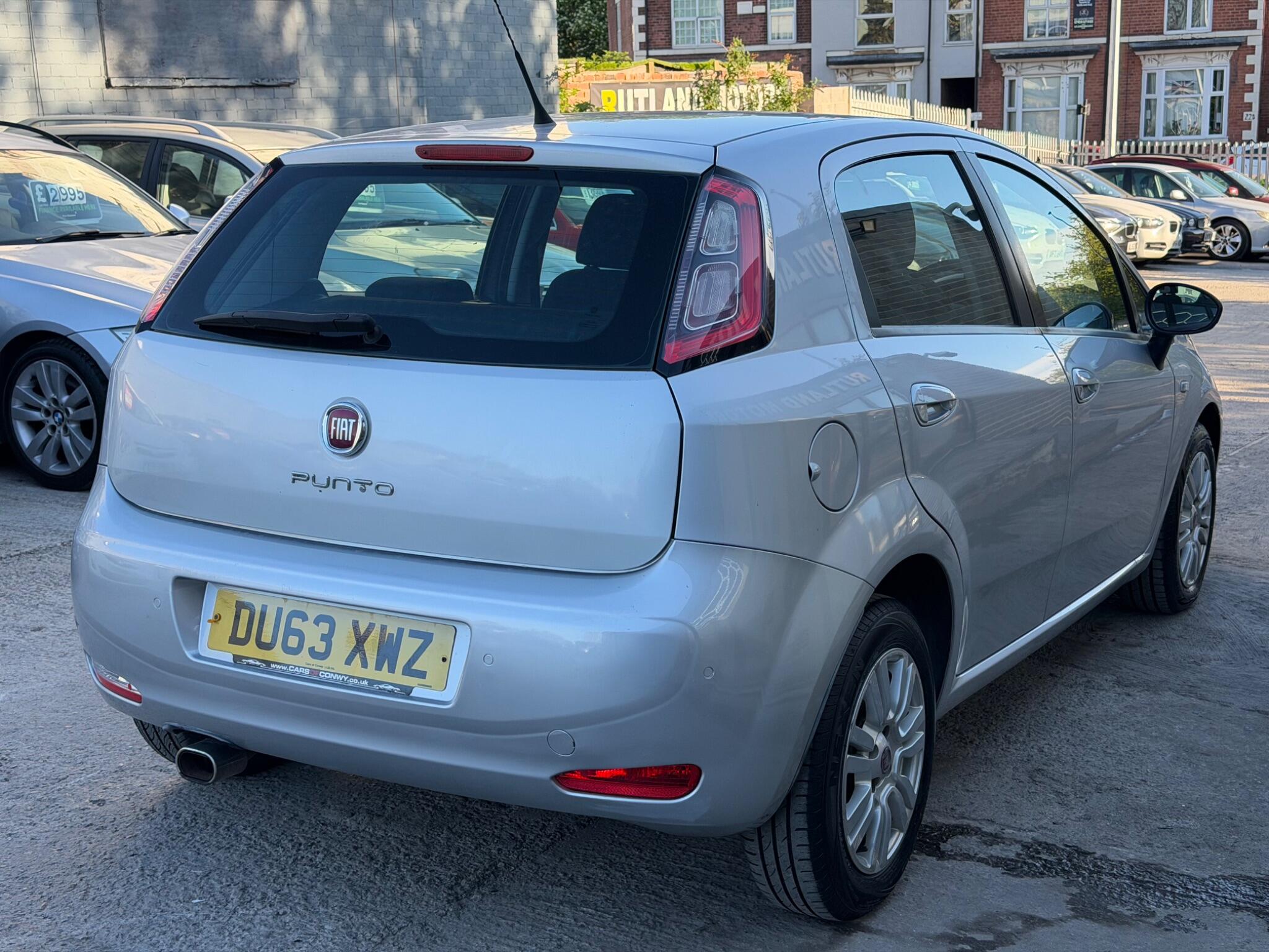 Fiat Punto view 4