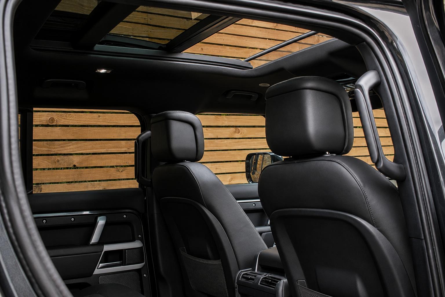 Land Rover Defender view 10