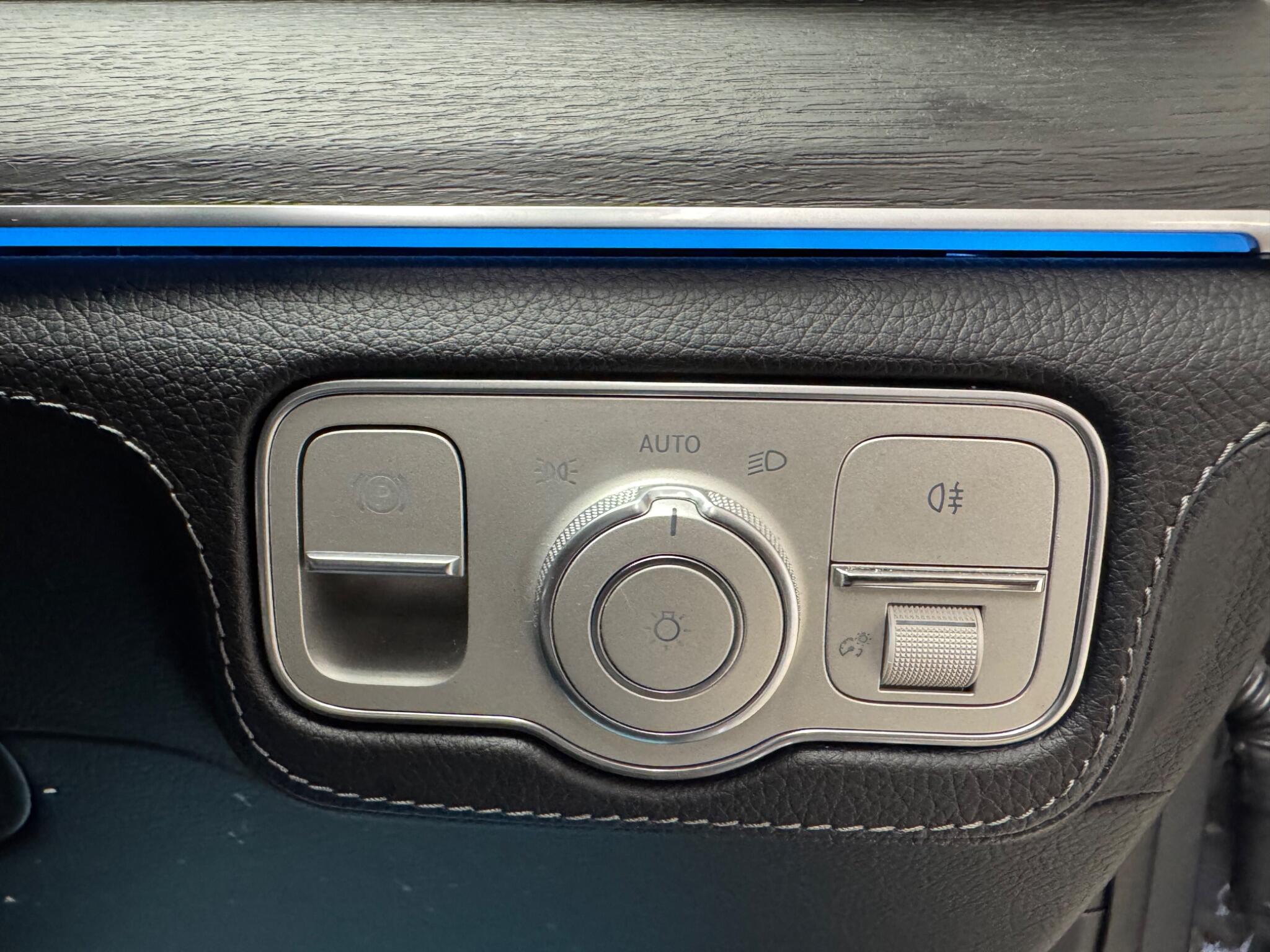 Mercedes-Benz Gle view 13