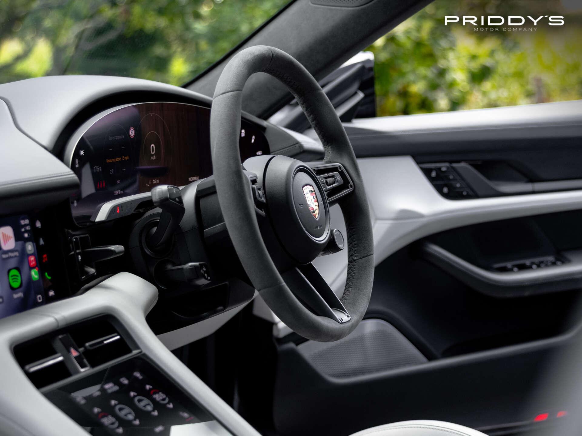 Porsche Taycan view 60