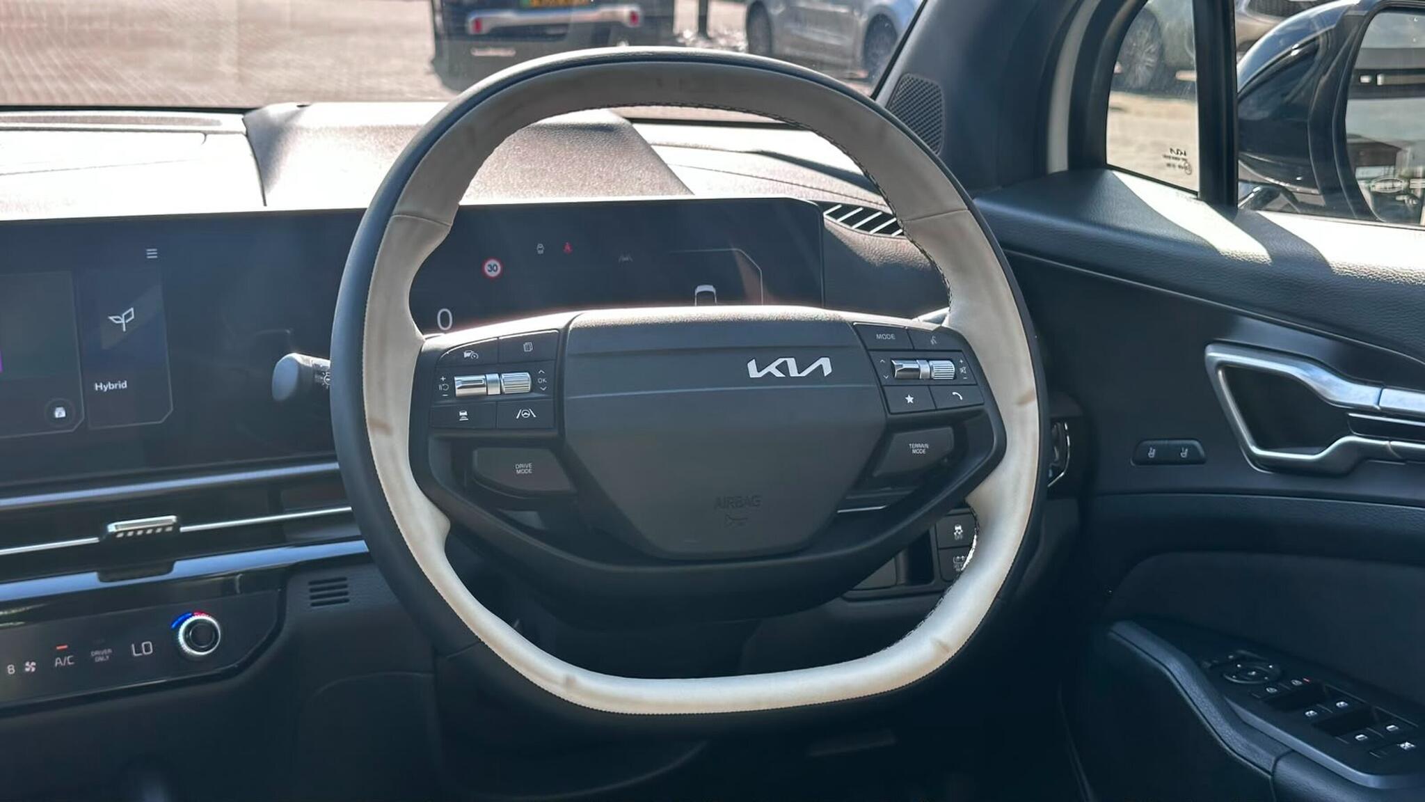 Kia Sportage view 25