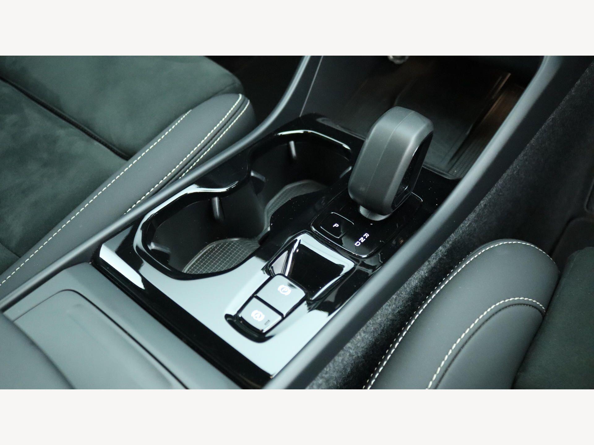 Volvo XC40 view 26