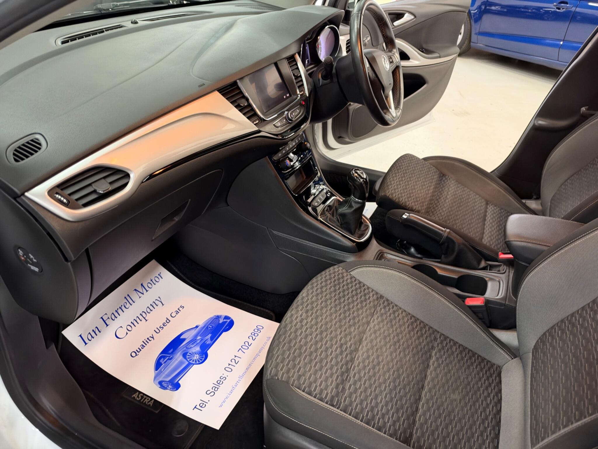 Vauxhall Astra view 36