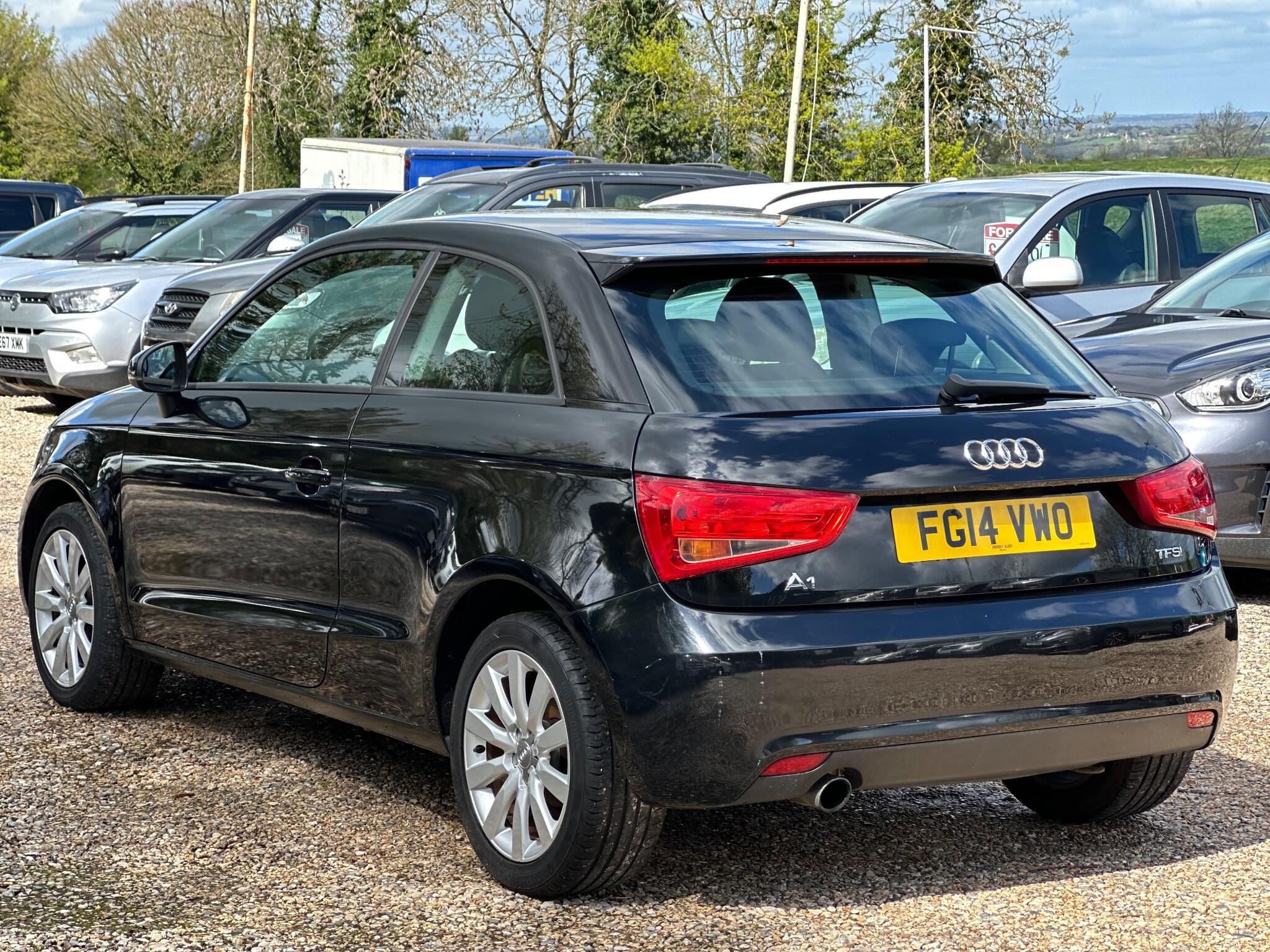 Audi A1 view 8