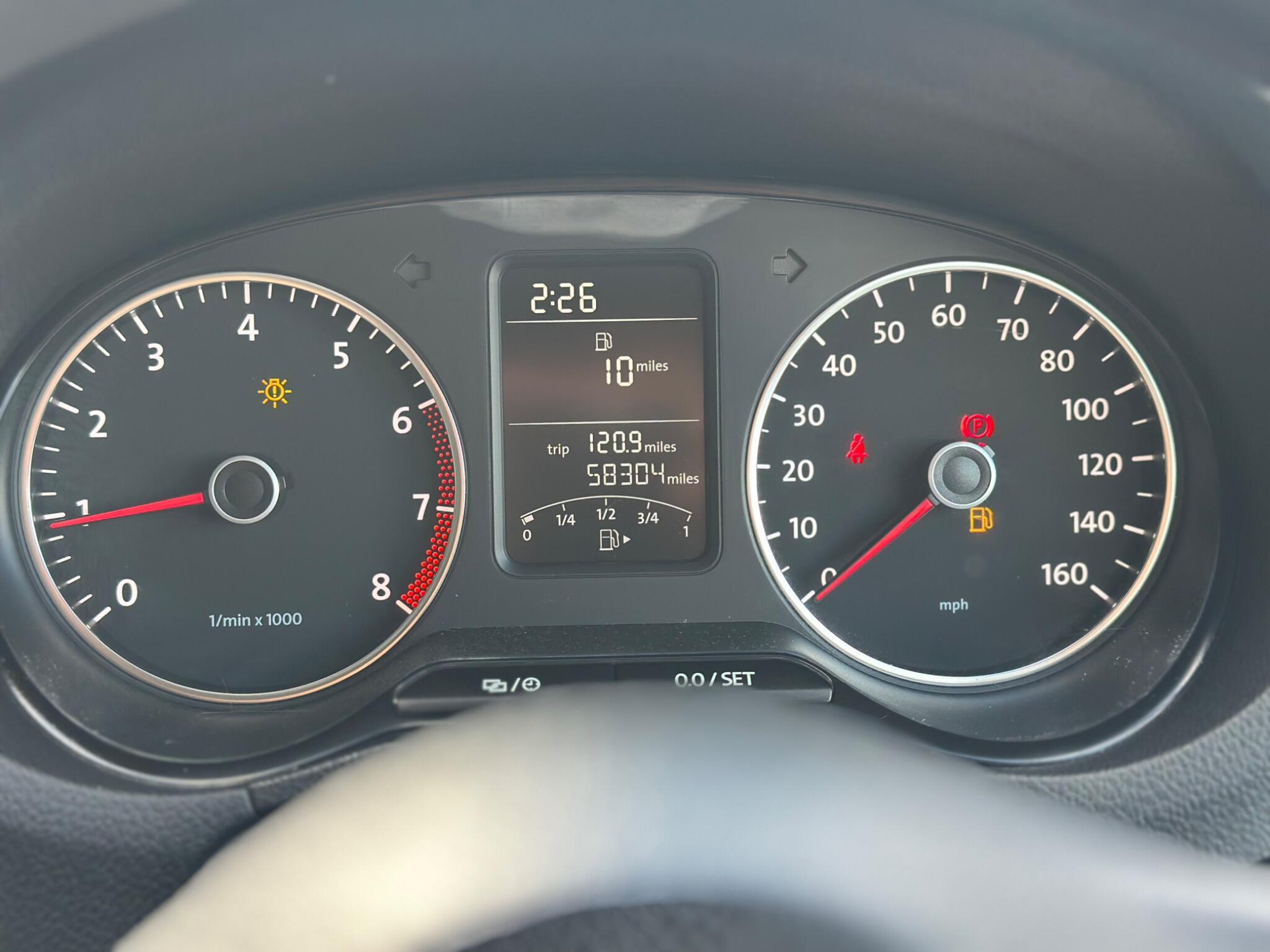 Volkswagen Polo view 28
