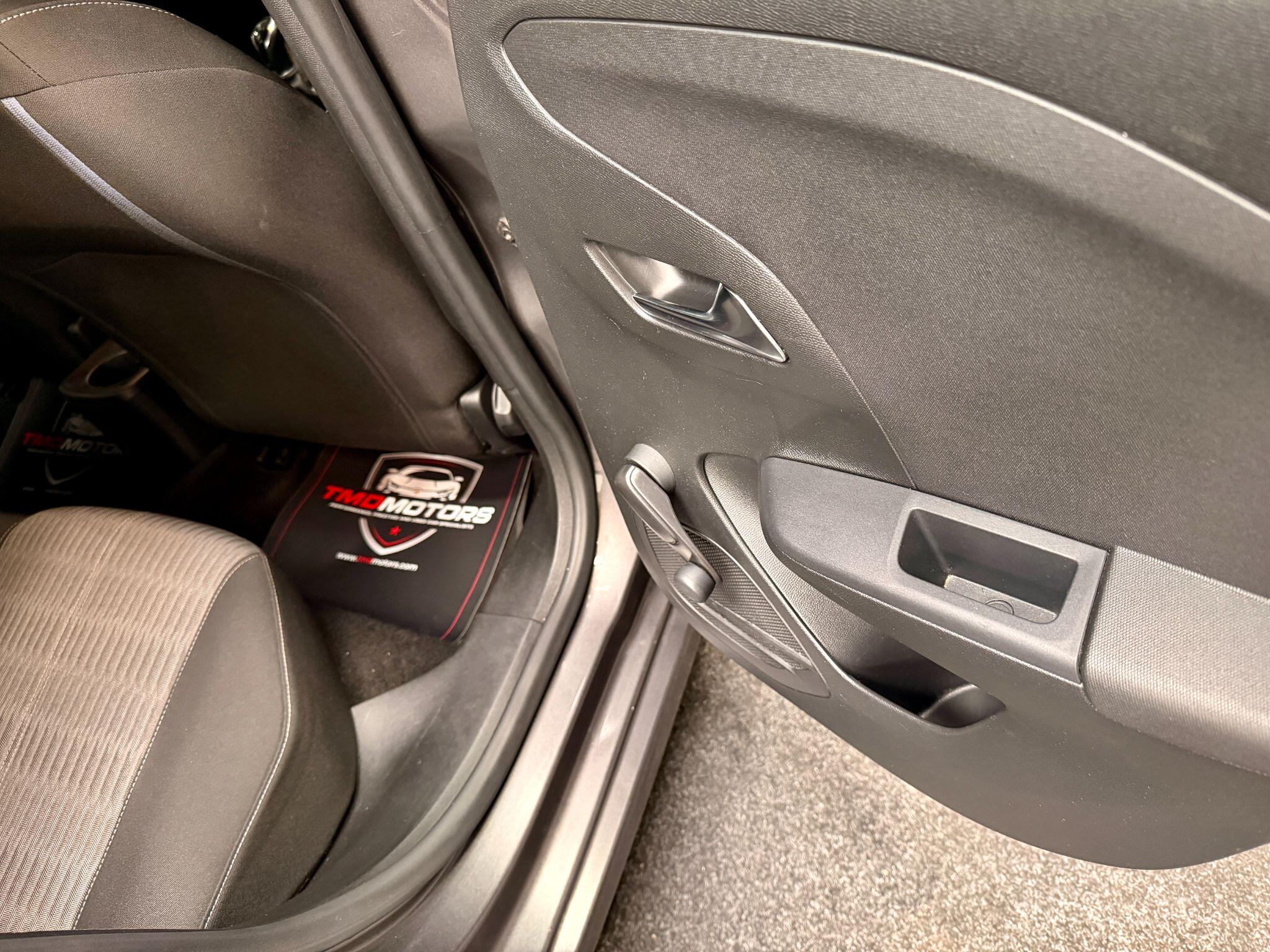 Vauxhall Corsa view 13