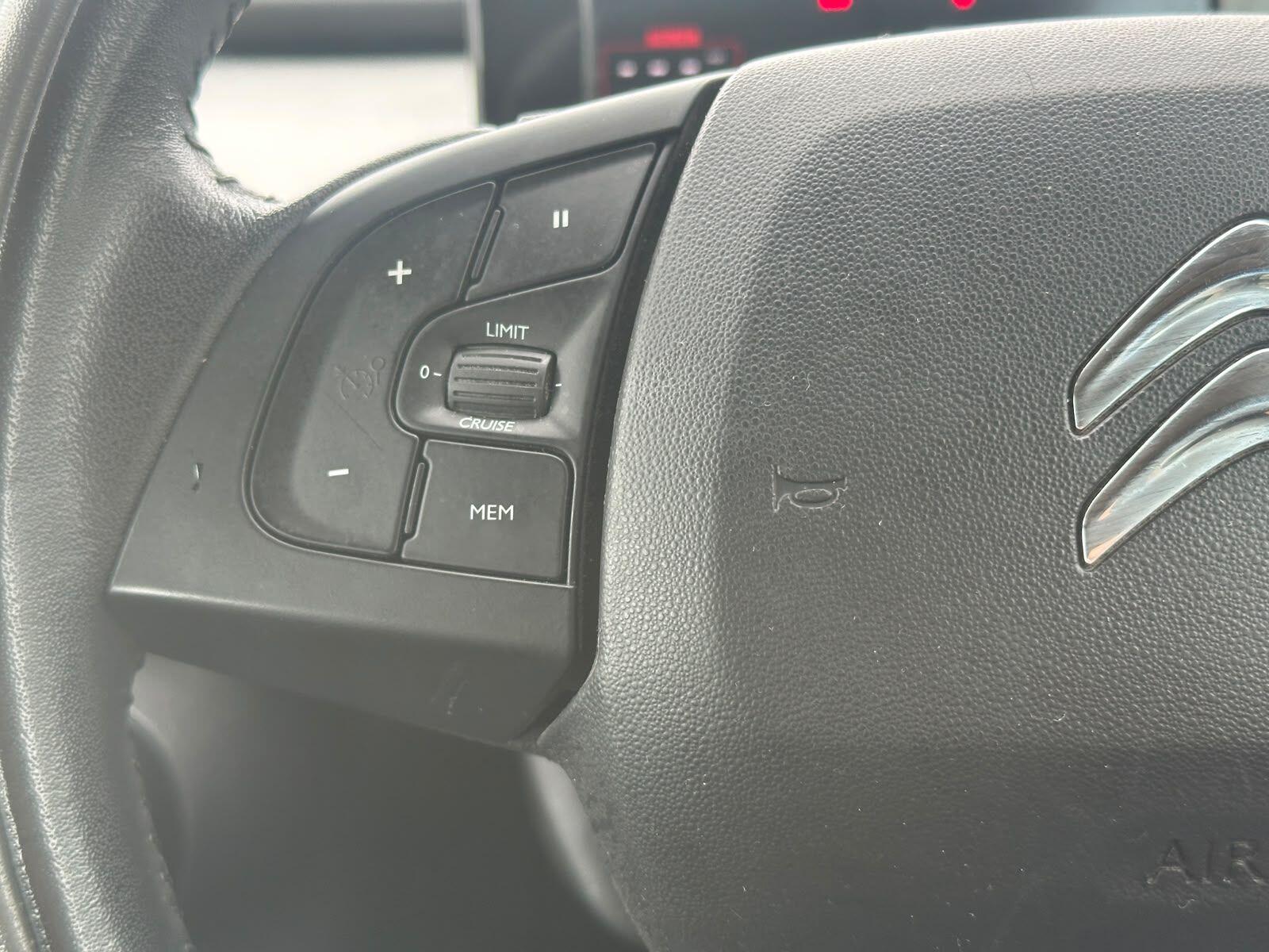 Citroen C4 Cactus view 17