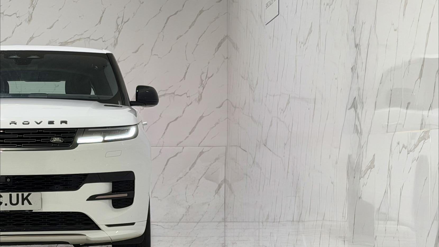 Land Rover Range Rover Sport view 39