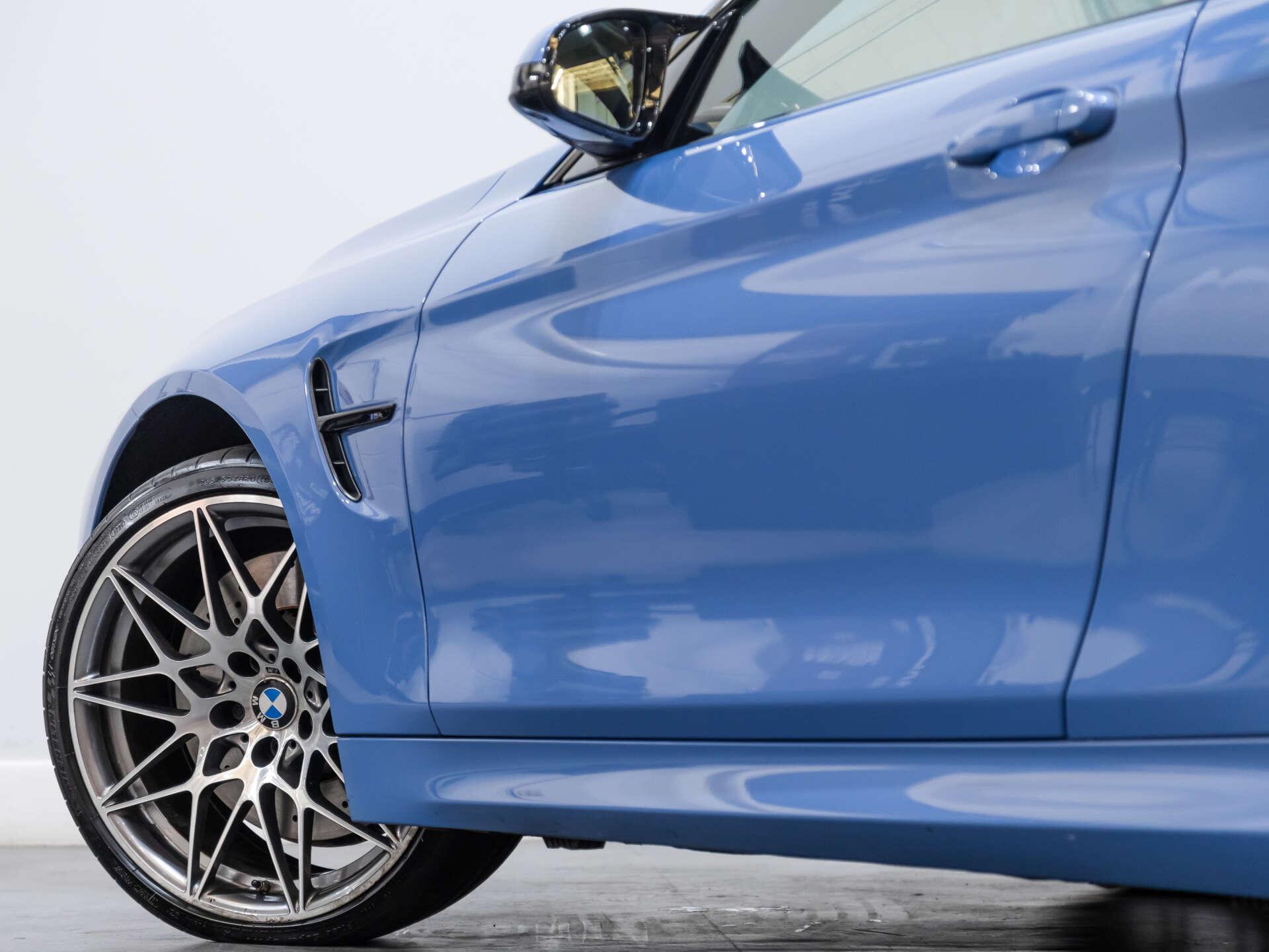 BMW M4 view 26