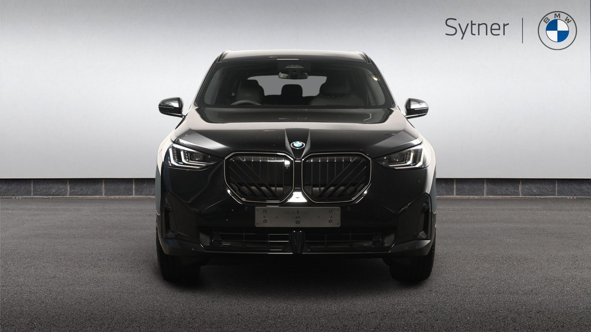 BMW X3 view 16