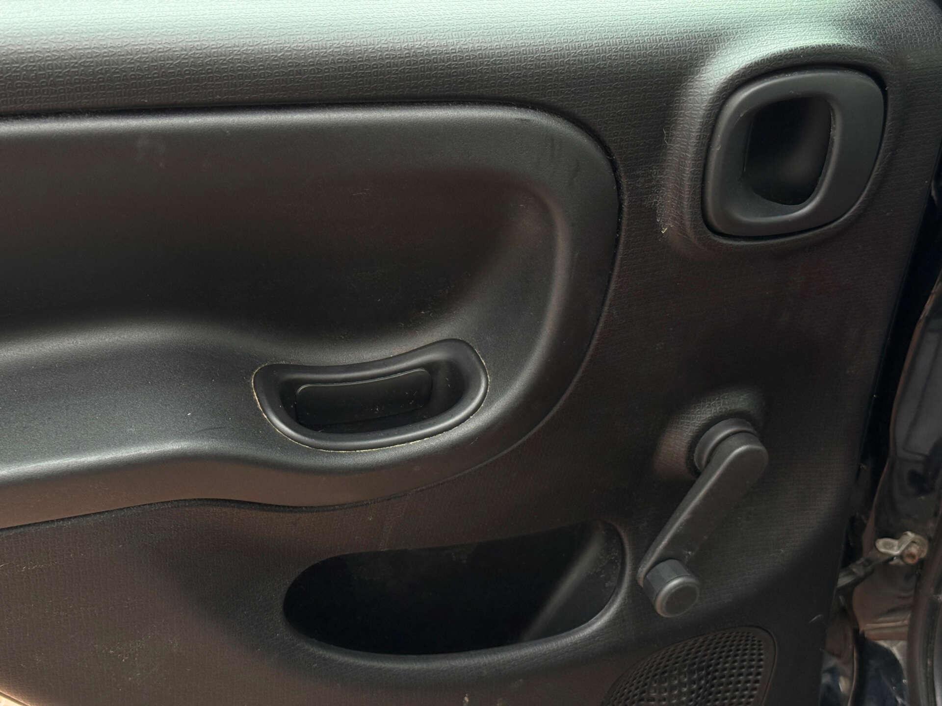 Fiat Panda view 31