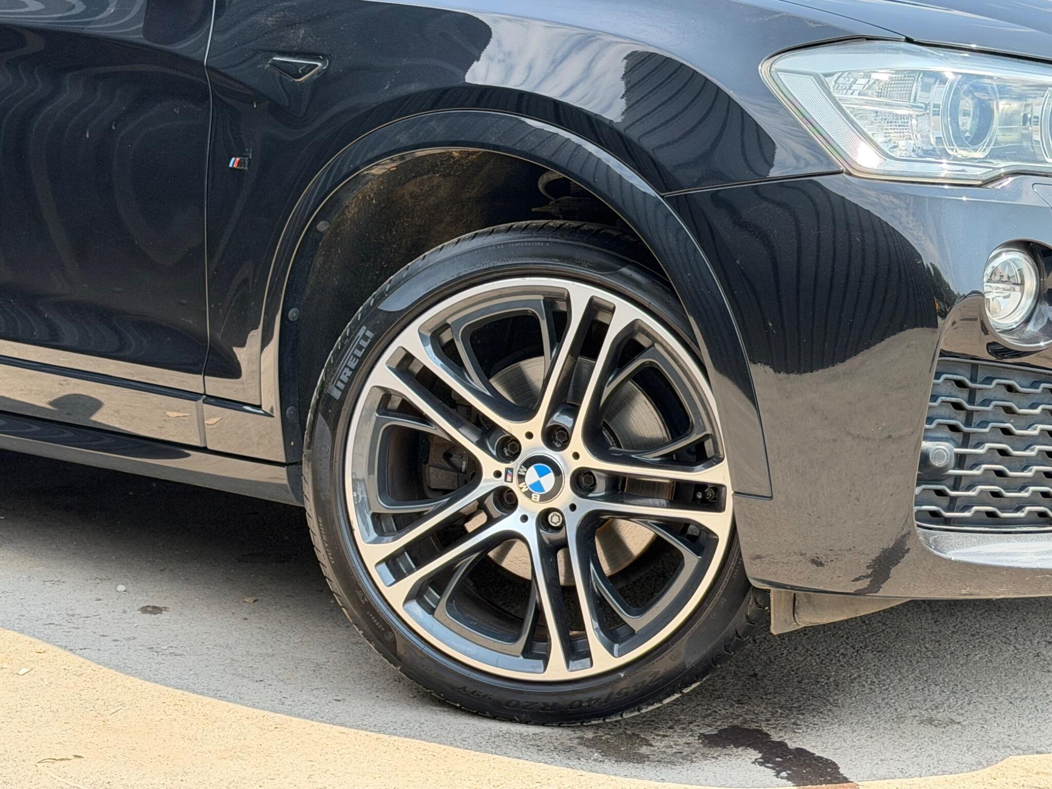BMW X4 view 51