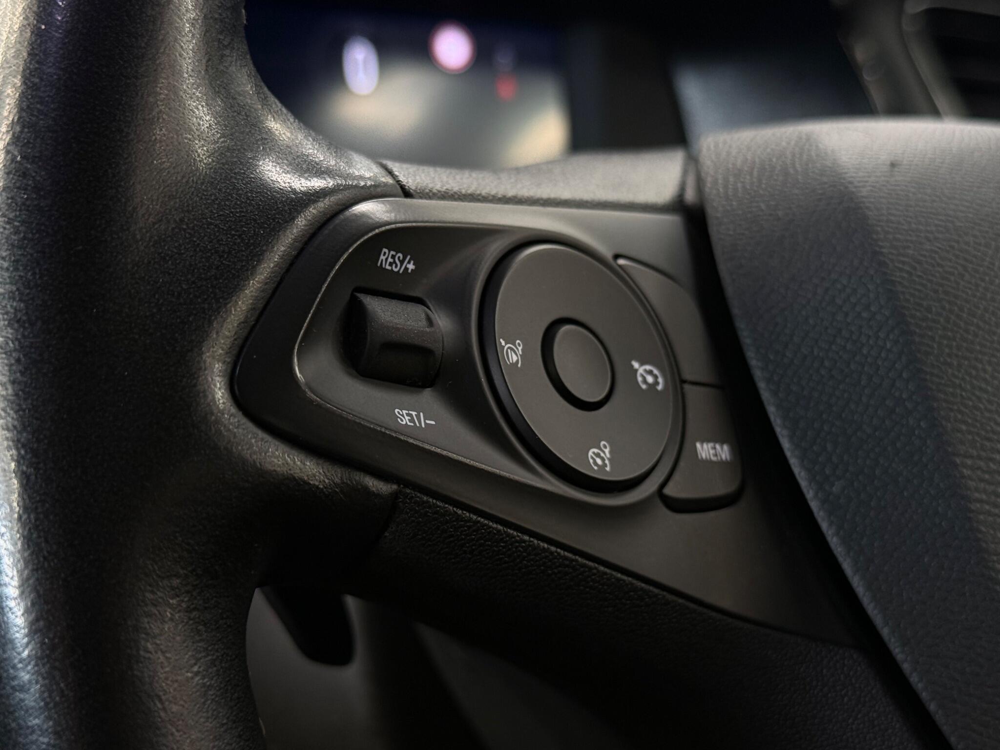 Vauxhall Corsa view 12