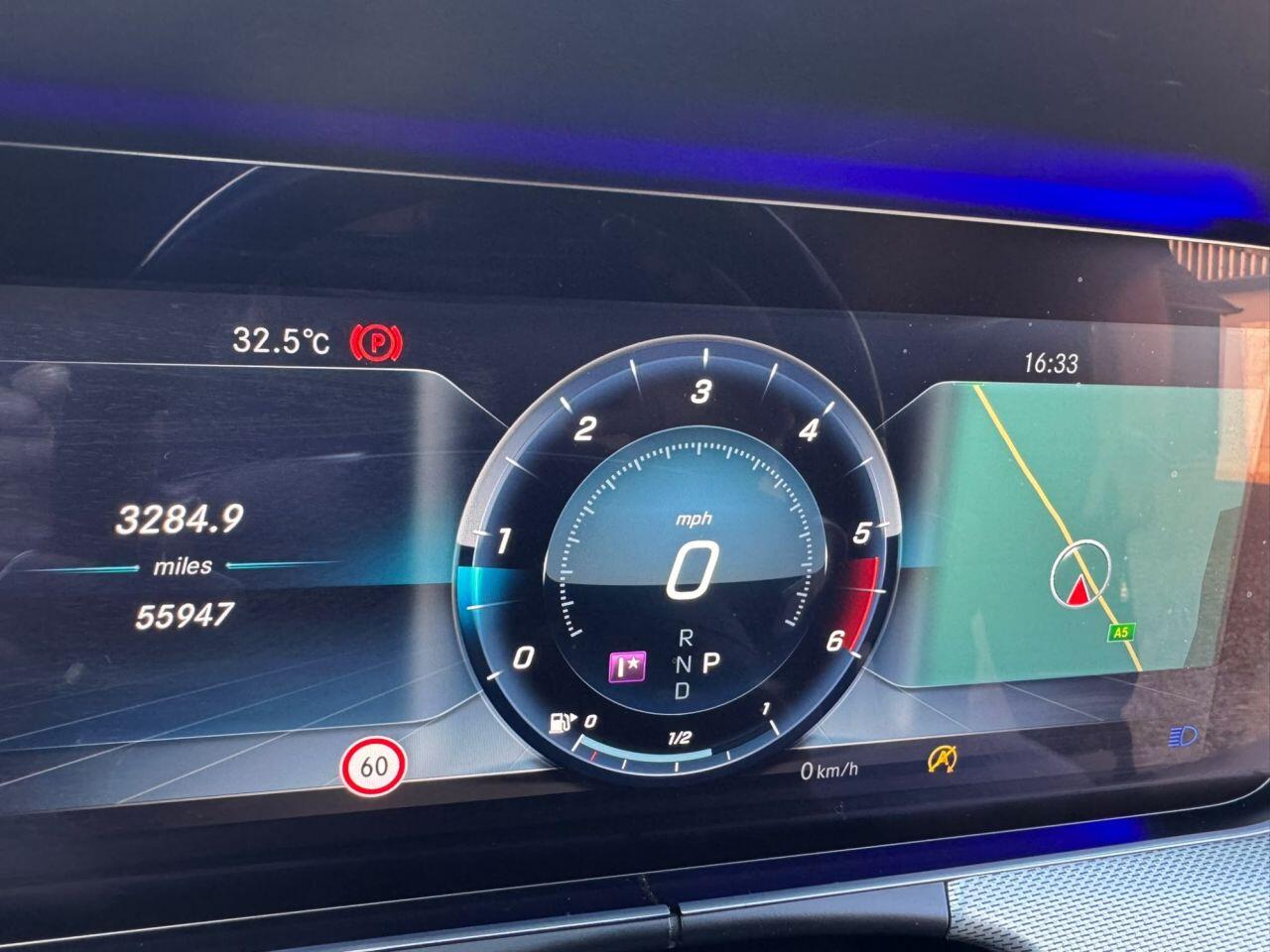 Mercedes-Benz E-Class view 10