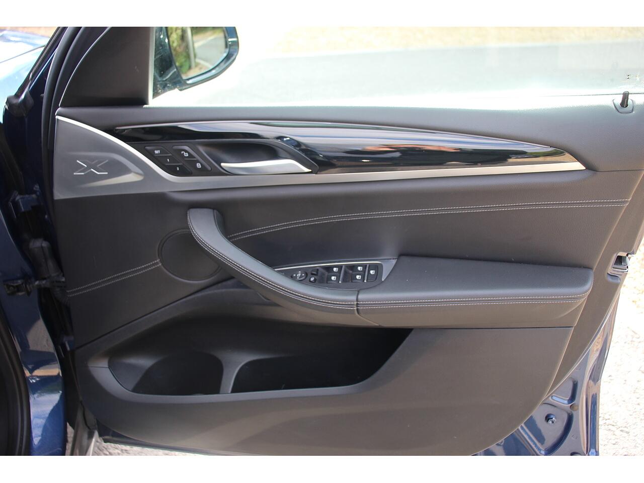 BMW X3 view 30